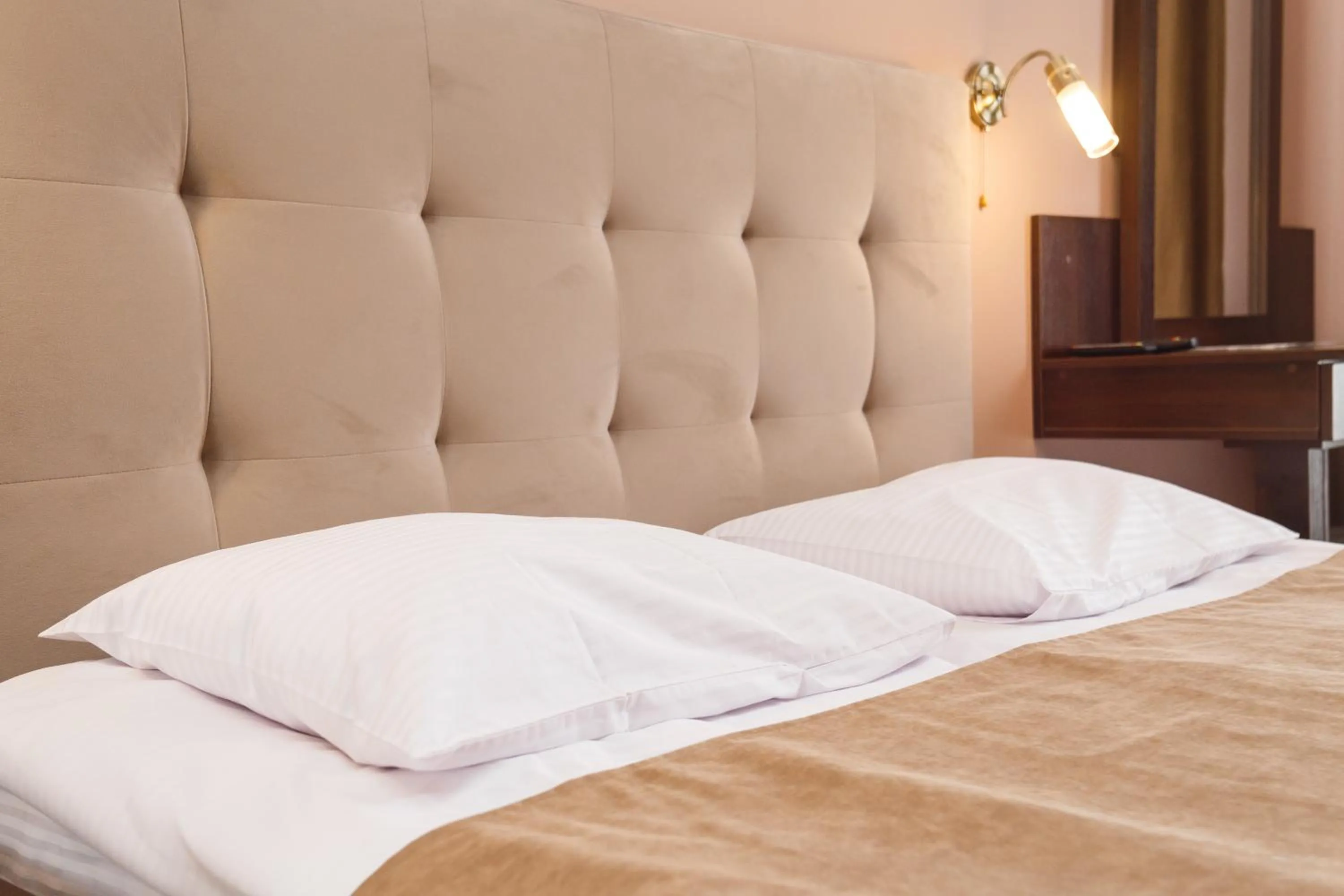 Hotel 18