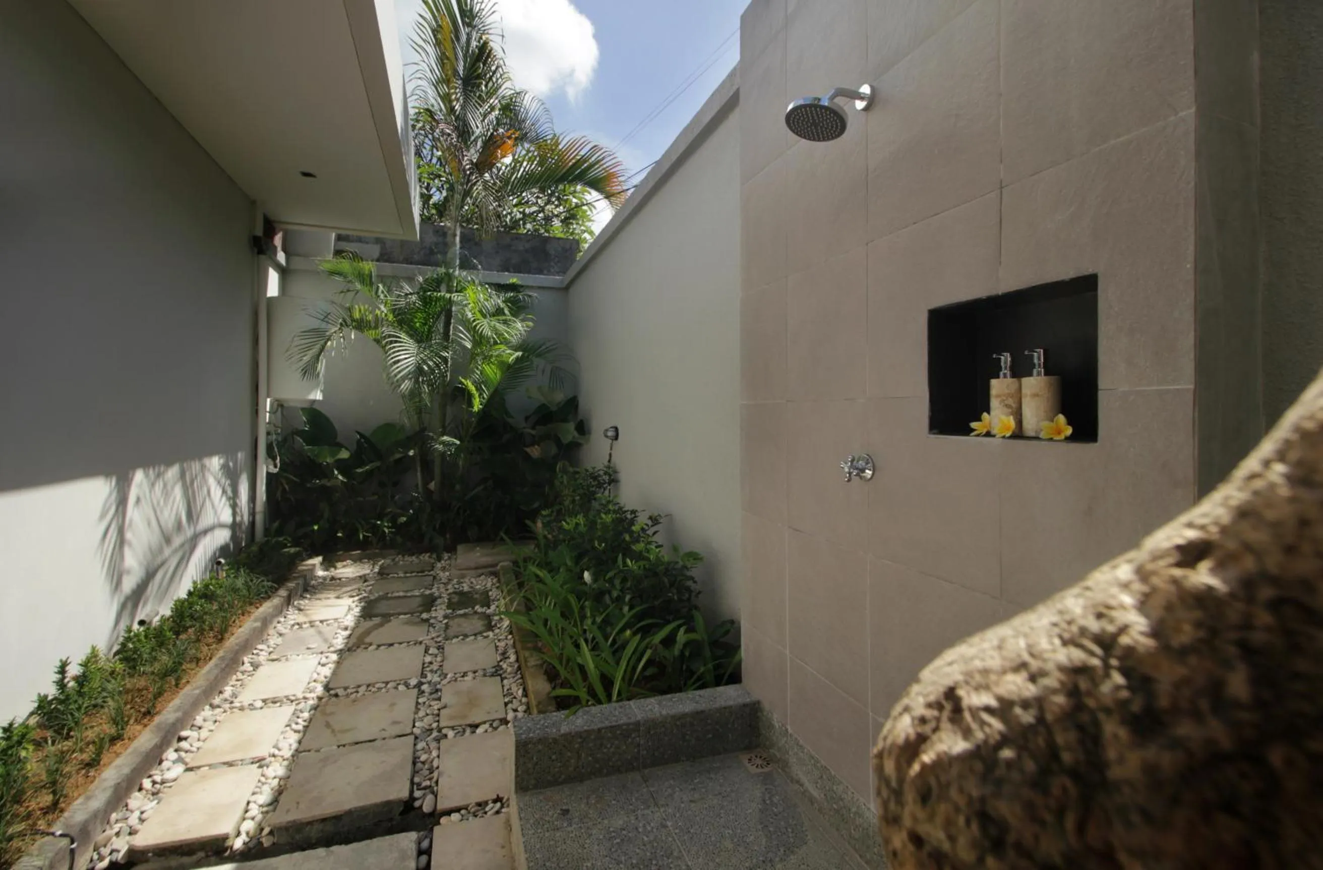 Property building in Sudha Villa Bali Baik-Baik