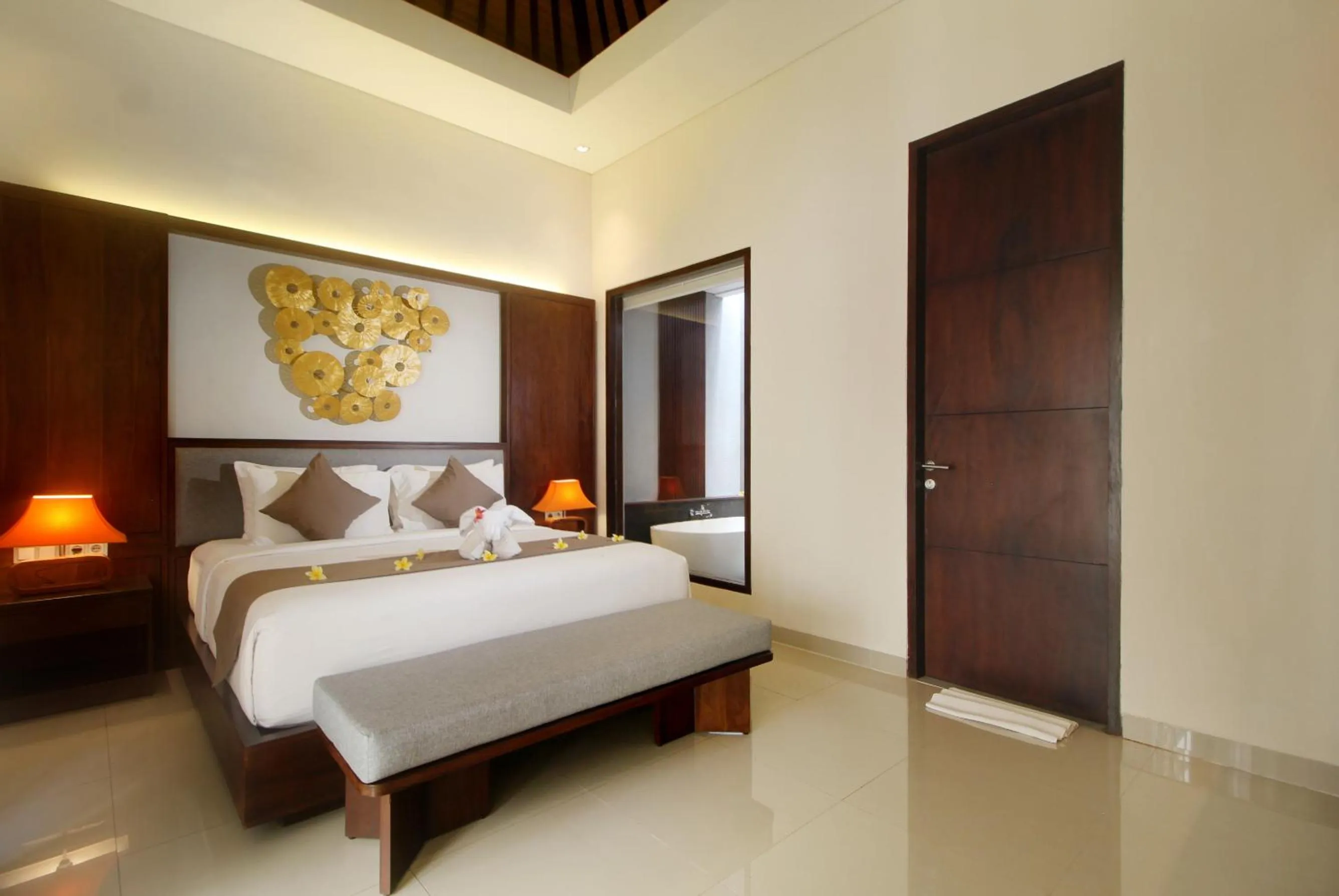 Photo of the whole room, Bed in Sudha Villa Bali Baik-Baik