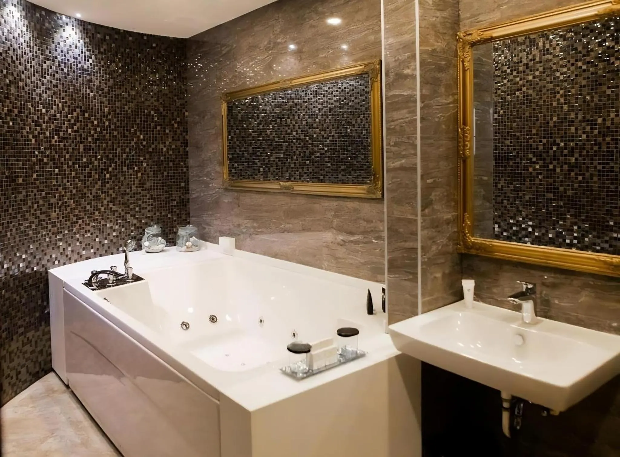 Bathroom in Malak Regency Hotel