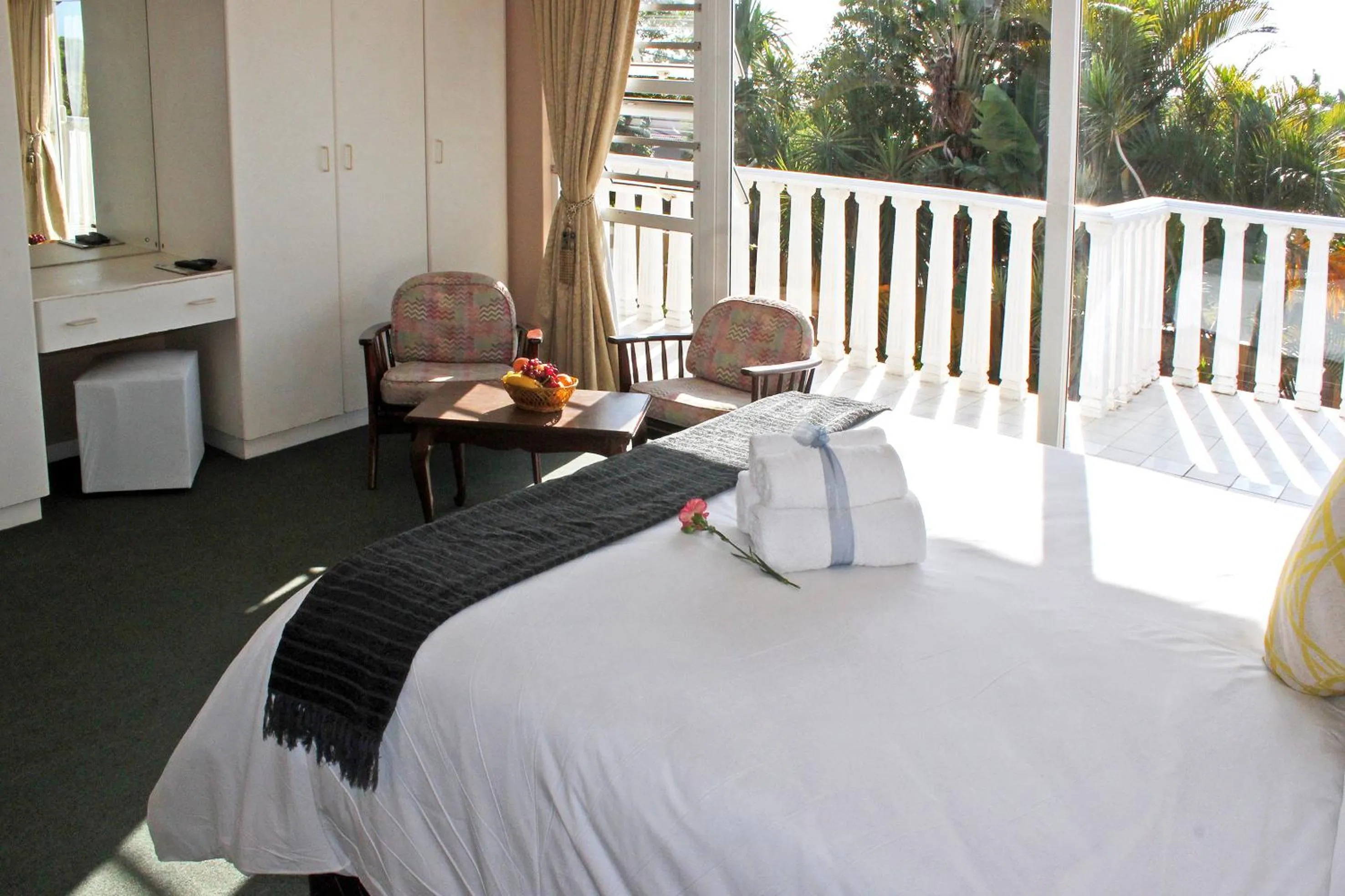 Bedroom, Bed in Durban Manor Guest House
