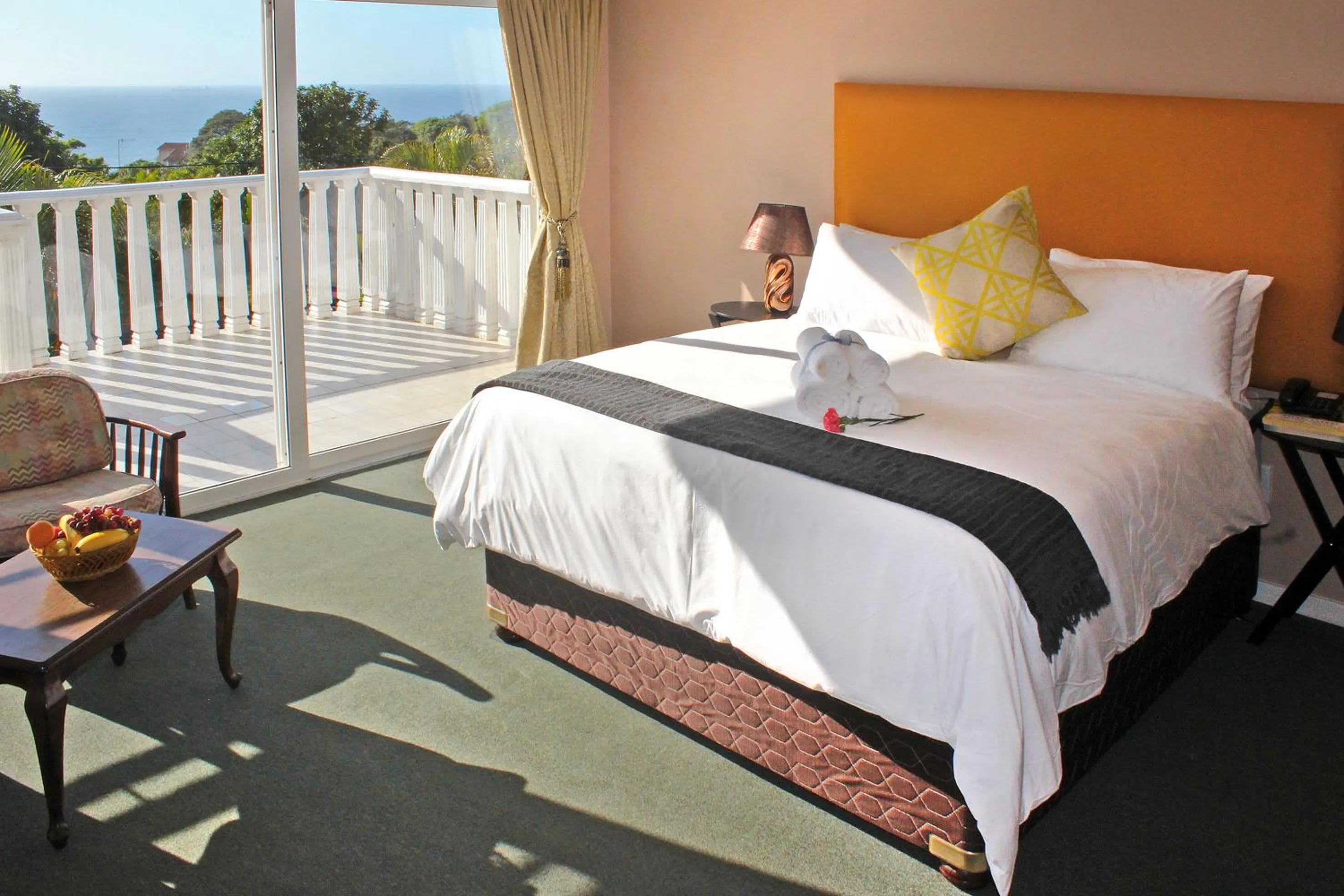 Sea view, Bed in Durban Manor Guest House