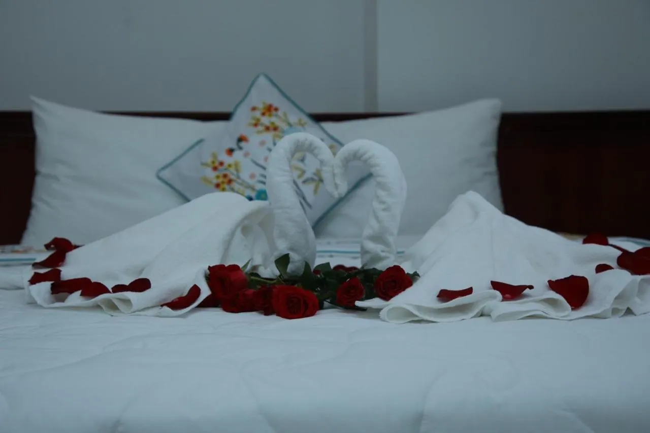 Bed in An Bình Tài Hotel