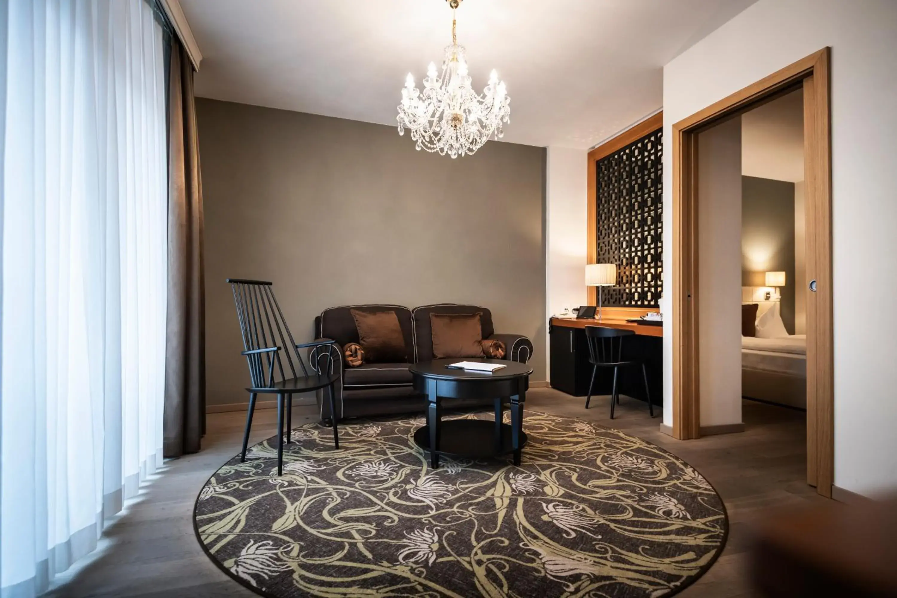 Deluxe Queen Suite in Post Hotel - Tradition & Lifestyle Adults Only Deluxe Queen Suite in Post Hotel - Tradition & Lifestyle Adults Only