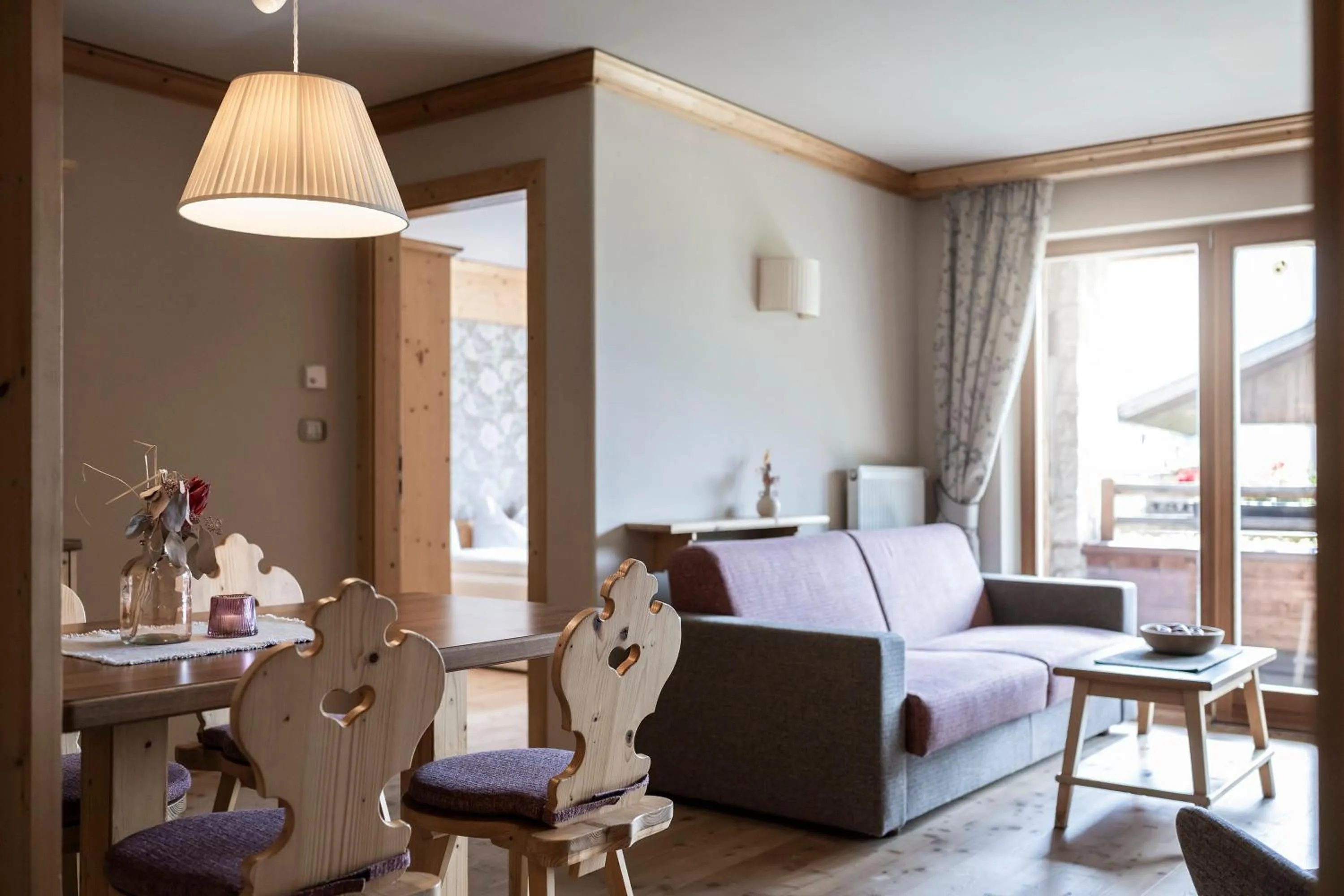 Living room in Post Alpina - Family Mountain Chalets