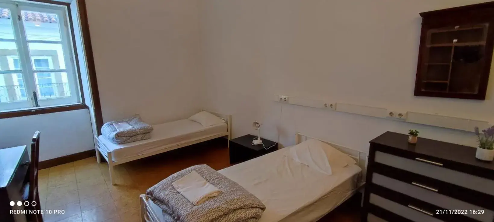 Budget Double or Twin Room in Hostel Raymundo Budget Double or Twin Room in Hostel Raymundo