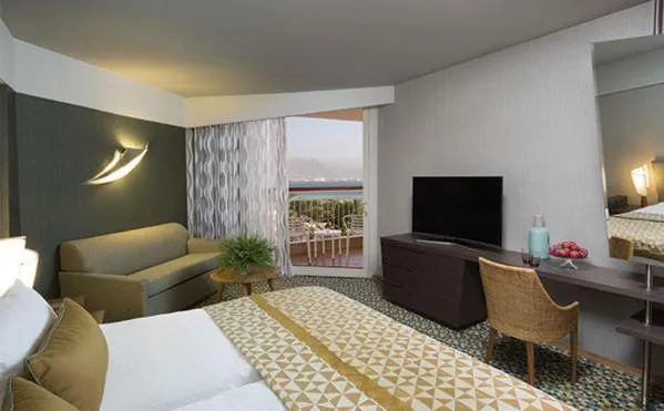 Bed in Dan Eilat Hotel