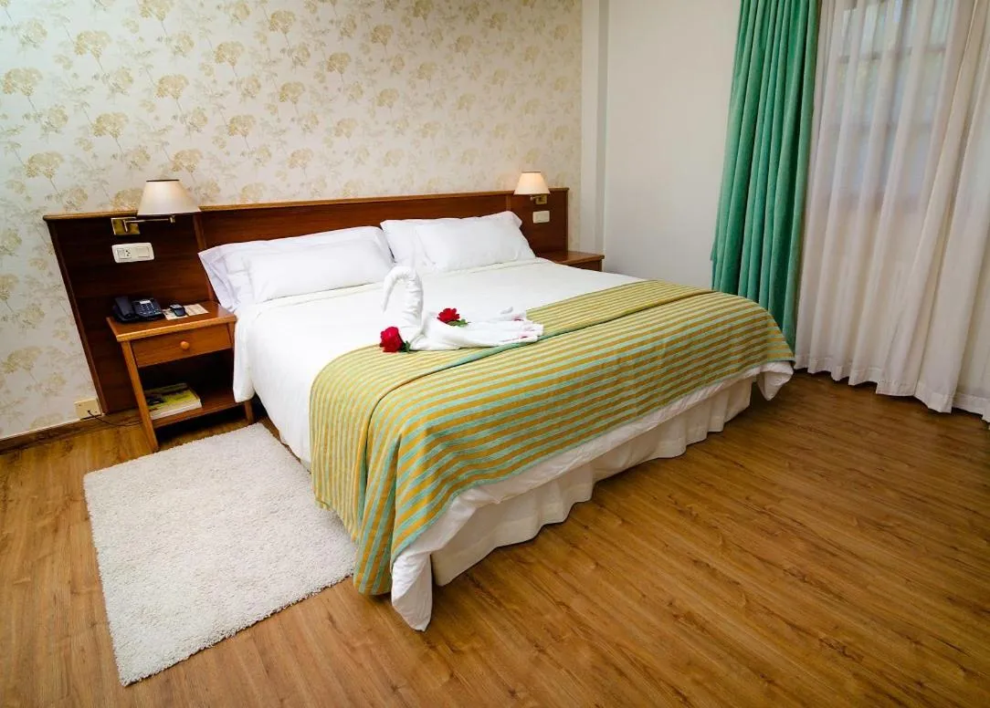 Photo of the whole room, Bed in Hotel & Apartamentos Cons da Garda