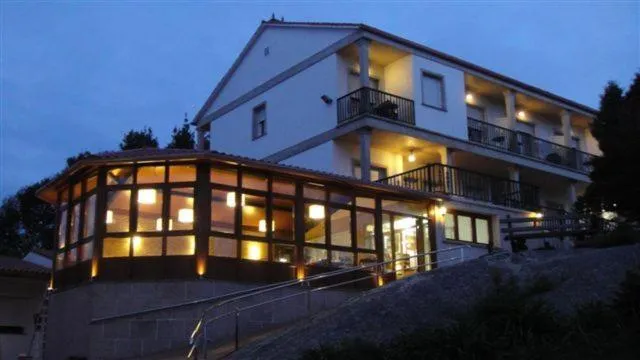 Facade/entrance in Hotel & Apartamentos Cons da Garda