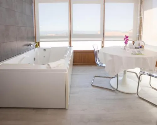 Hotel & Apartamentos Cons da Garda