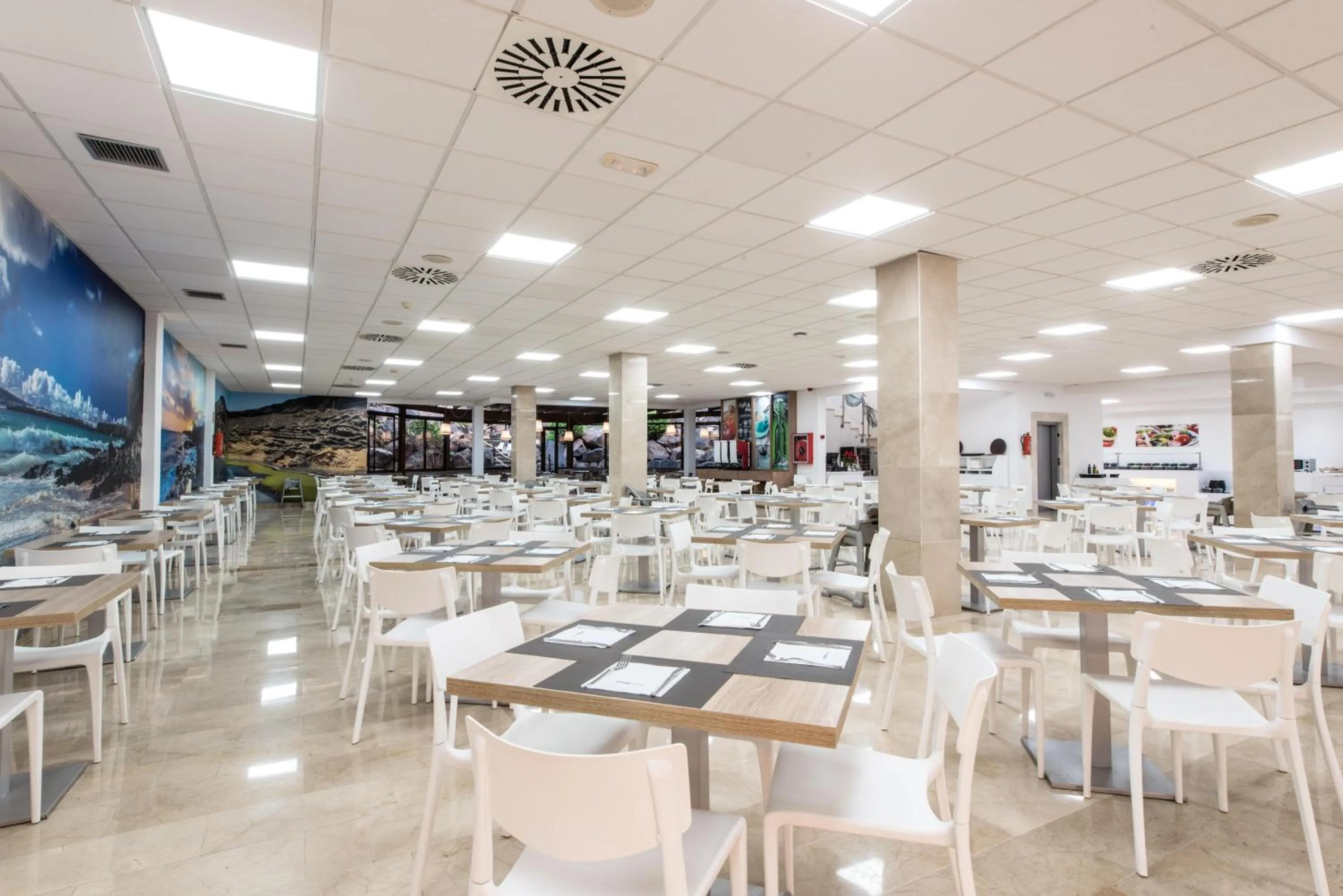 Restaurant/places to eat in THB Tropical Island