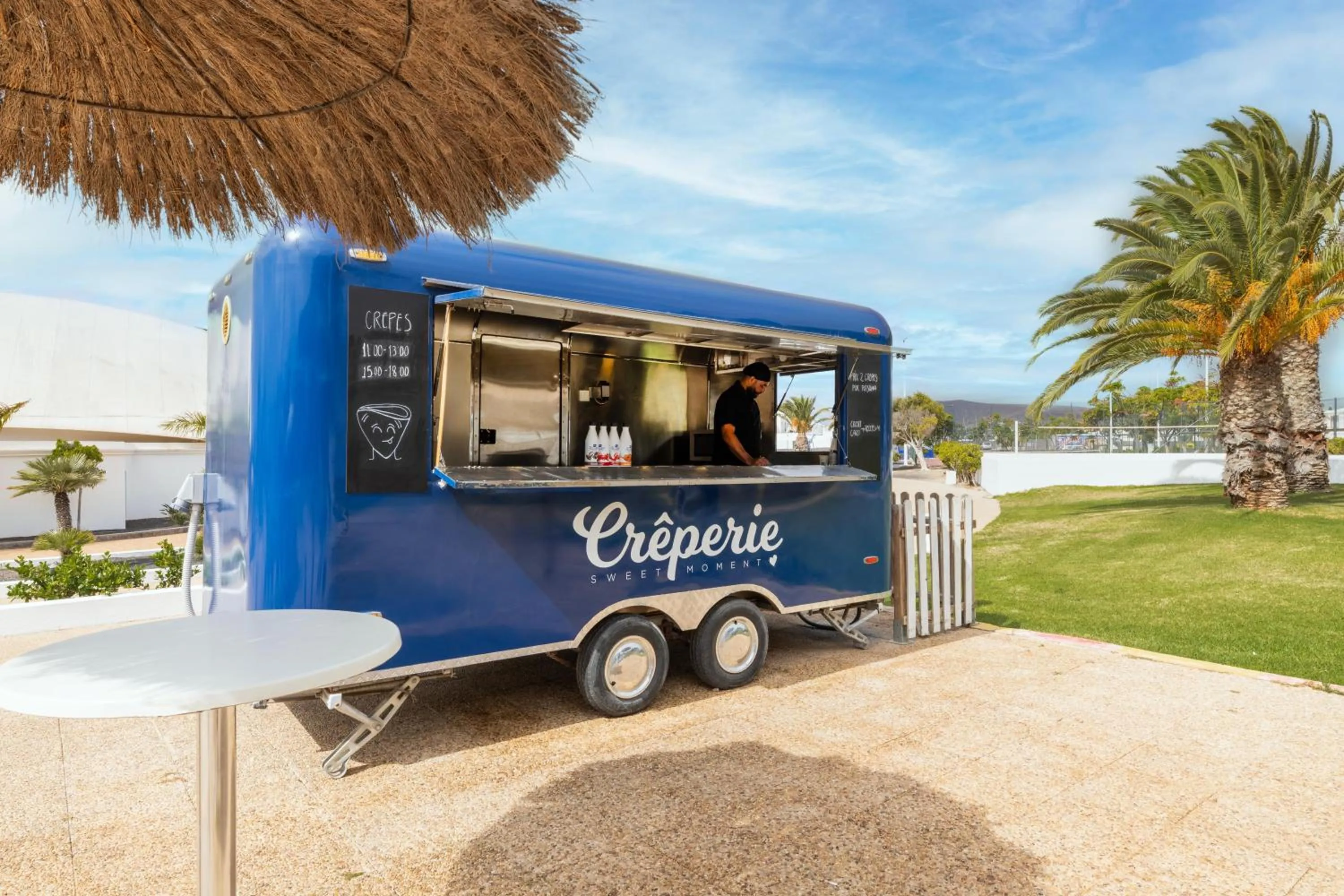 Restaurant/places to eat in THB Tropical Island