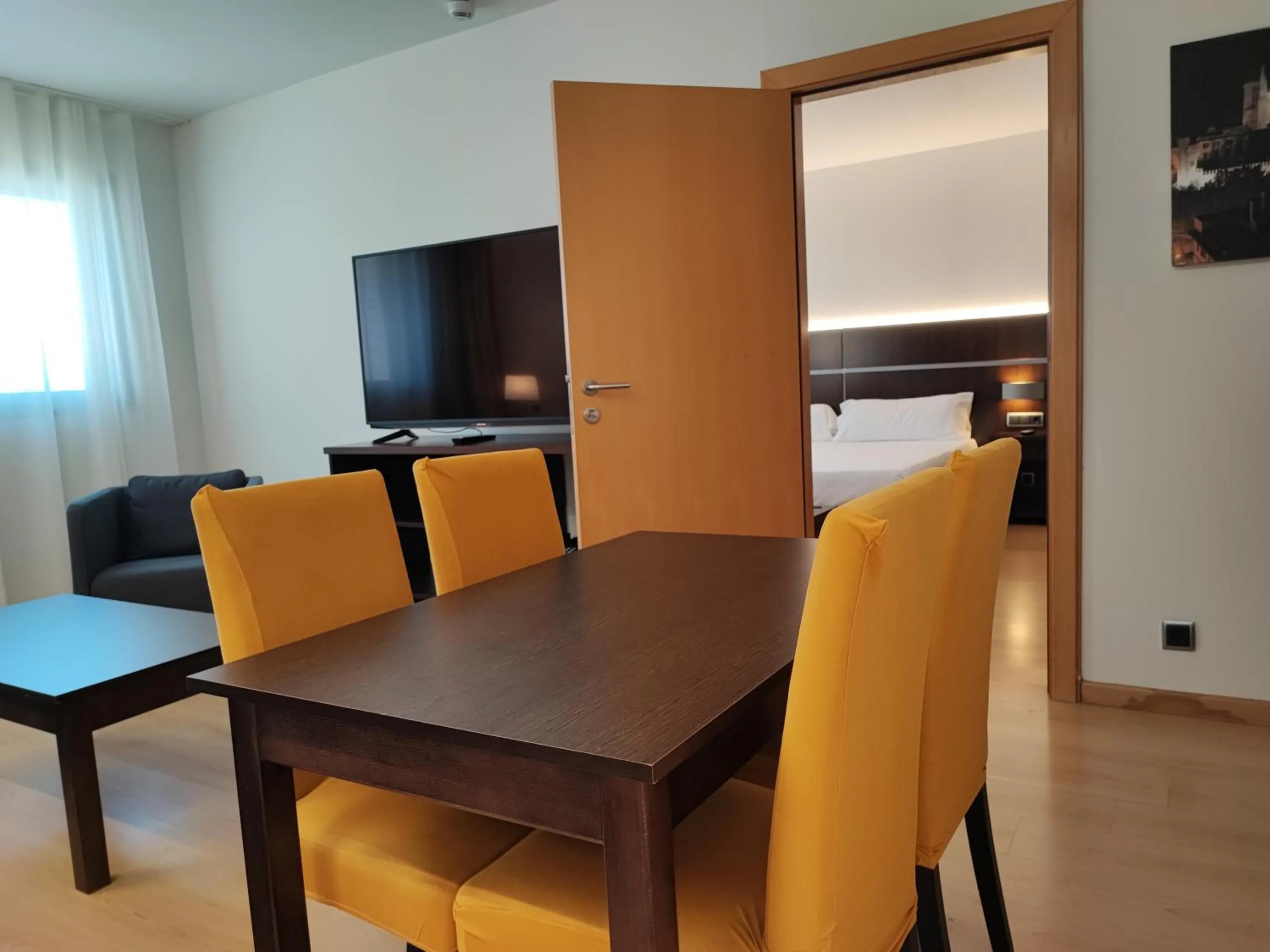 Photo of the whole room in Tarraco Park Tarragona