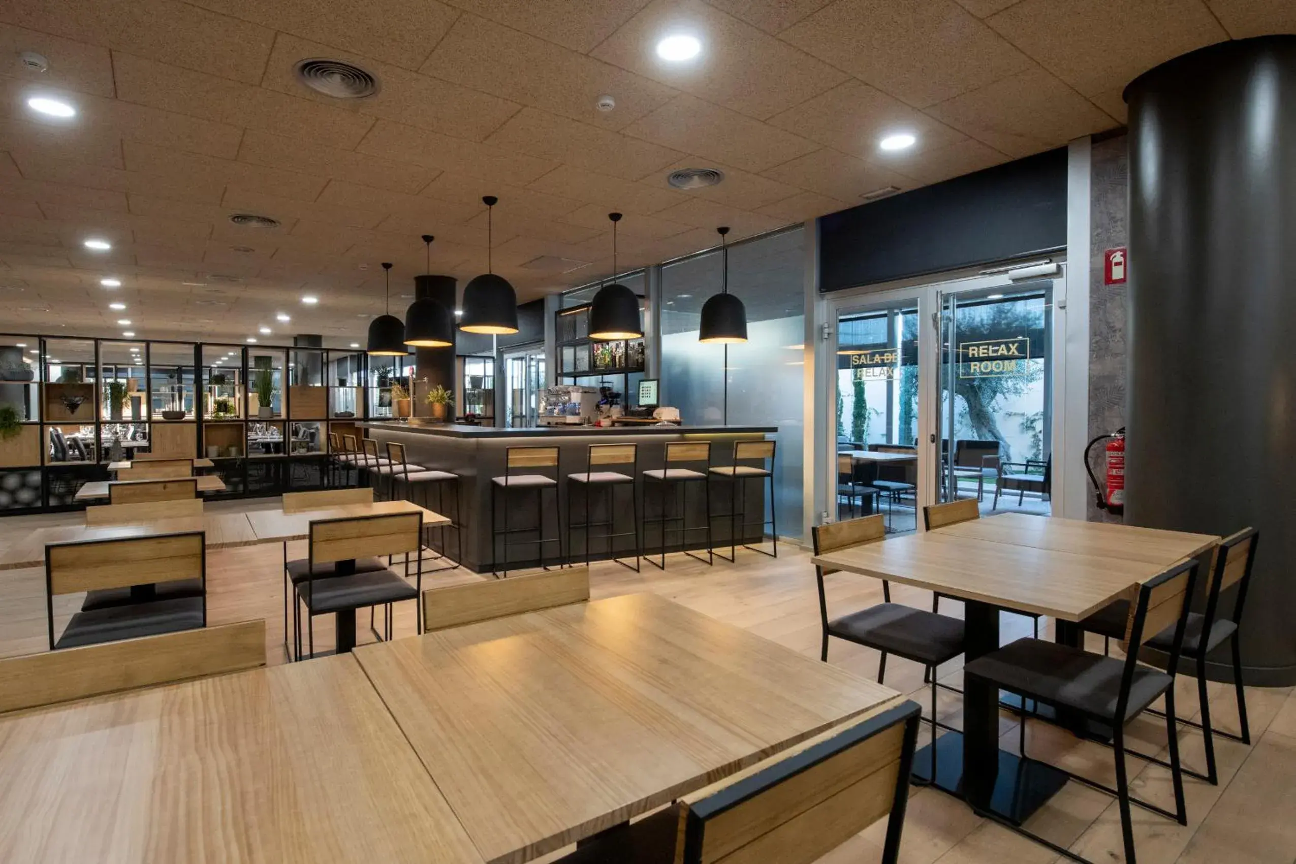 Lounge or bar in Tarraco Park Tarragona Lounge or bar in Tarraco Park Tarragona