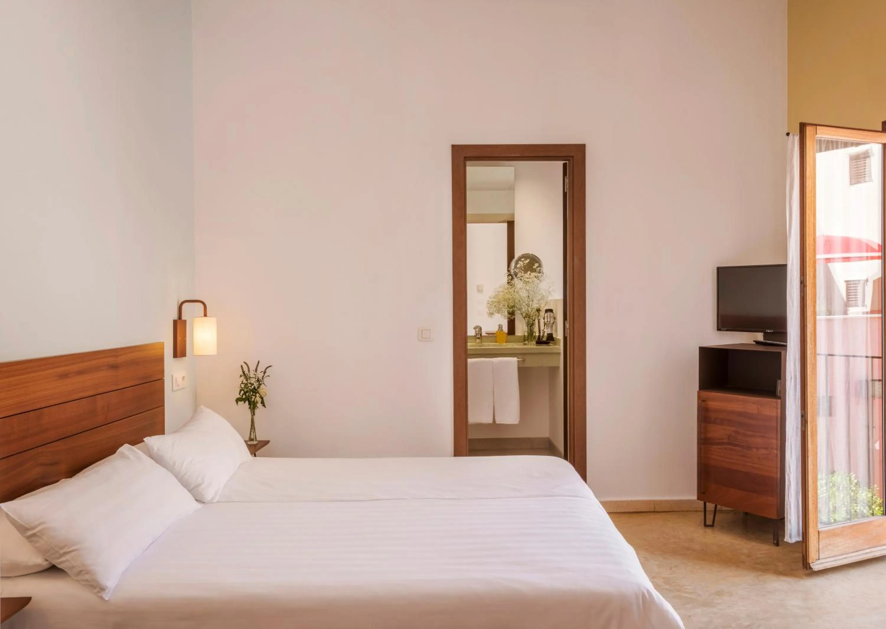 Bedroom, Bed in Palau Sa Font