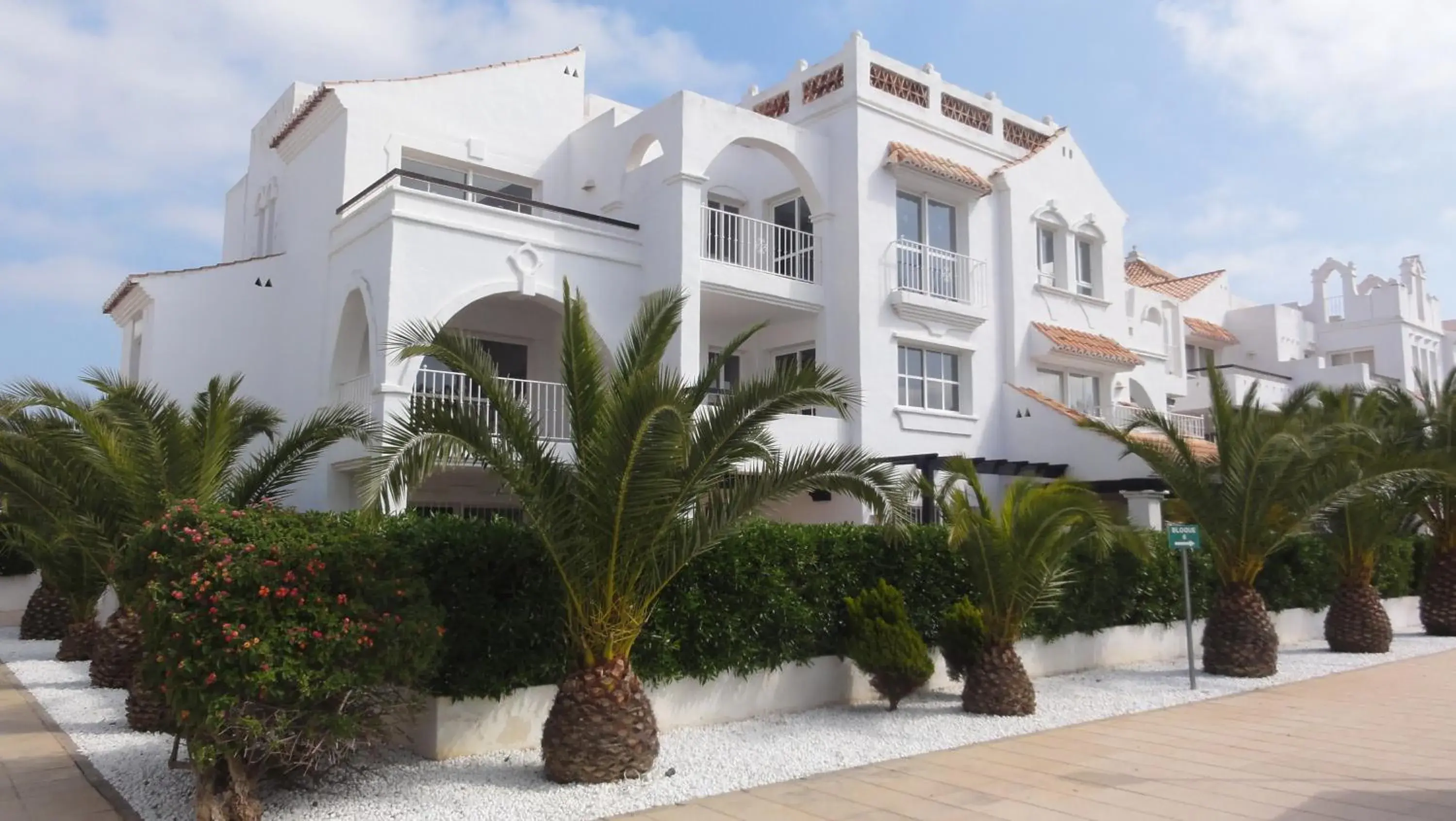Property building in Apartamentos Golf Center Property building in Apartamentos Golf Center