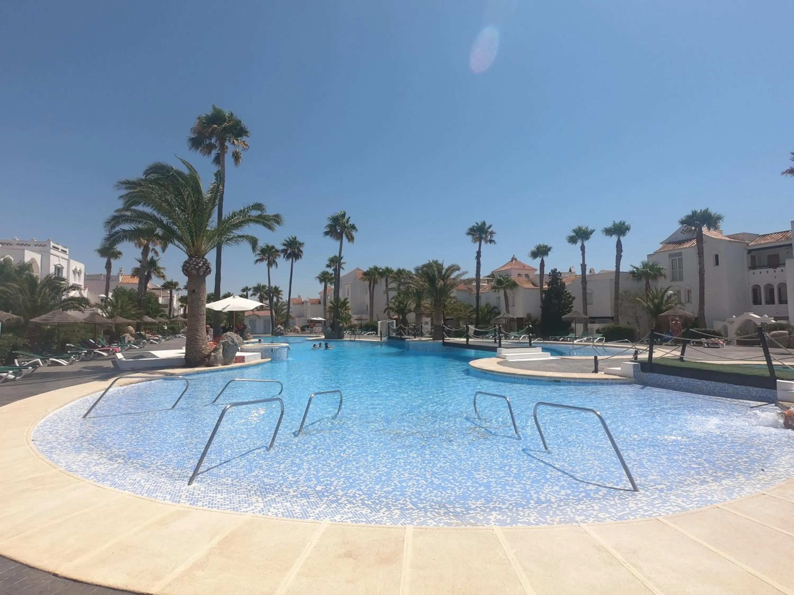 Swimming pool in Apartamentos Golf Center