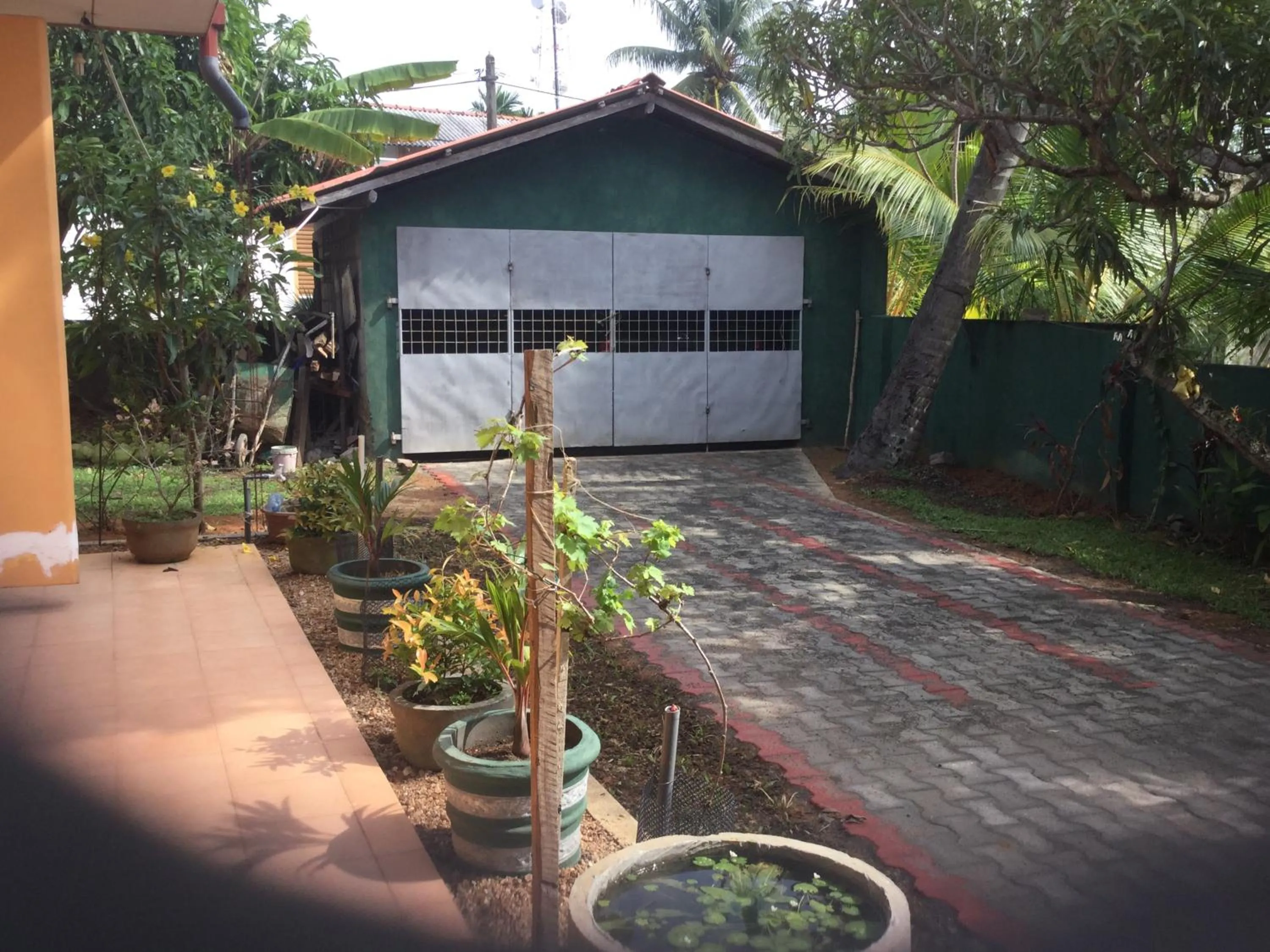 Area and facilities in Galappathie Residence