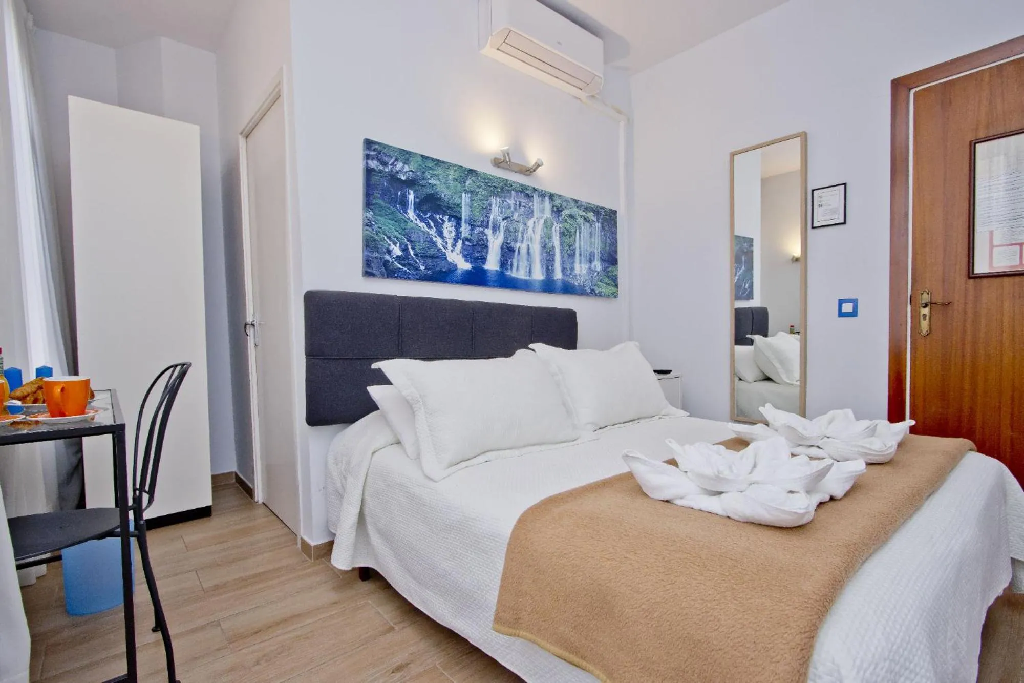 Bed in Barcelona City Hotel