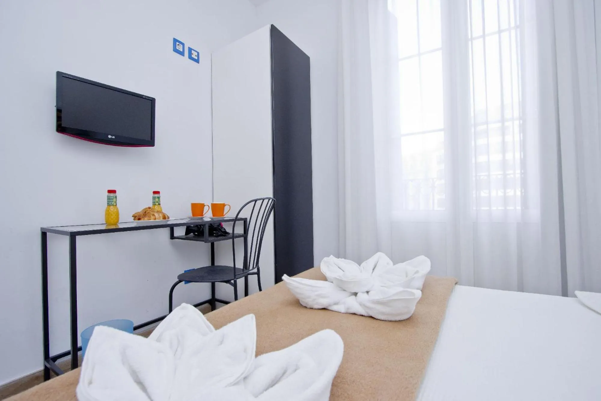 Bed in Barcelona City Hotel