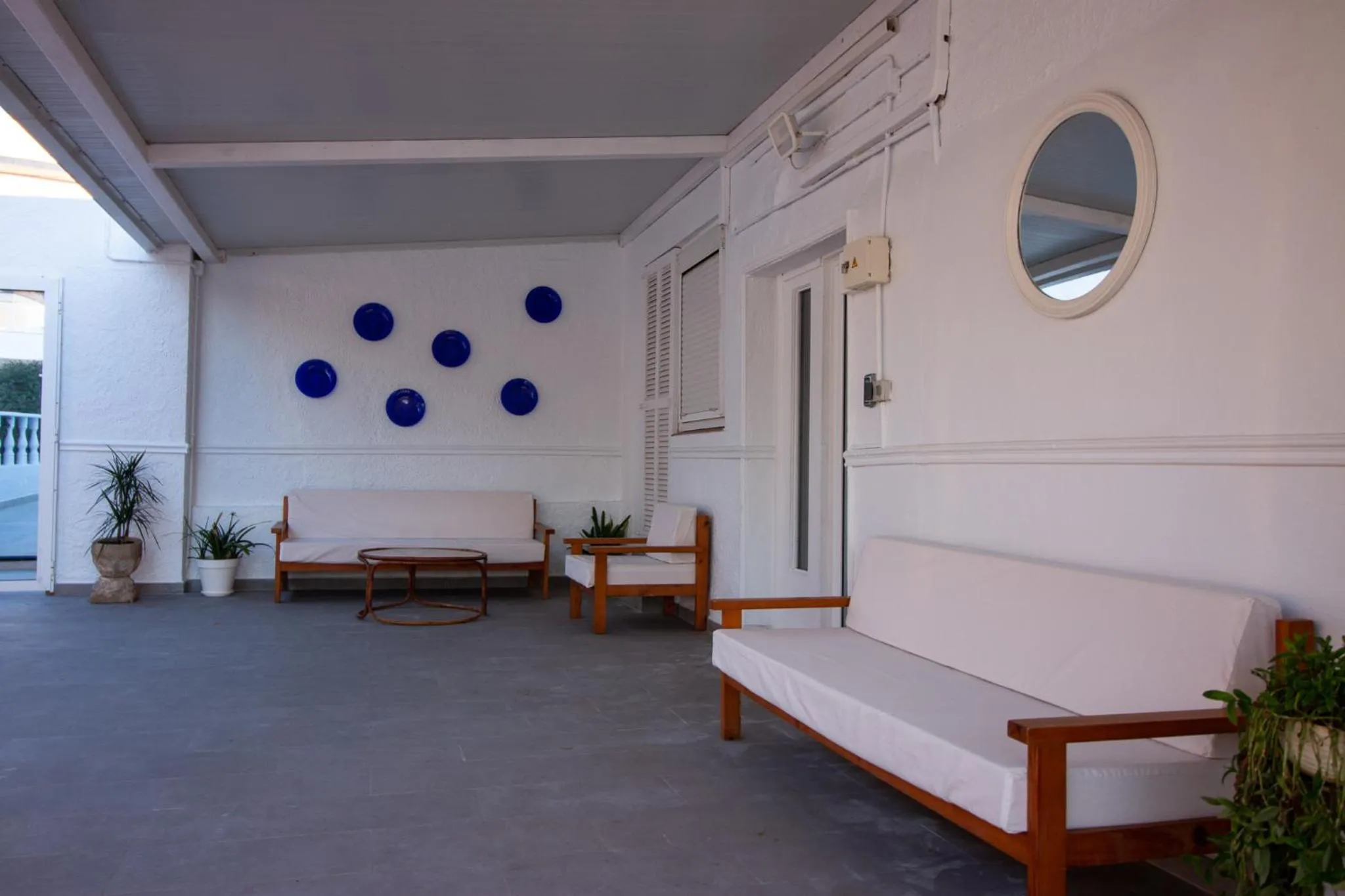 Area and facilities in Cala Bona y Mar Blava