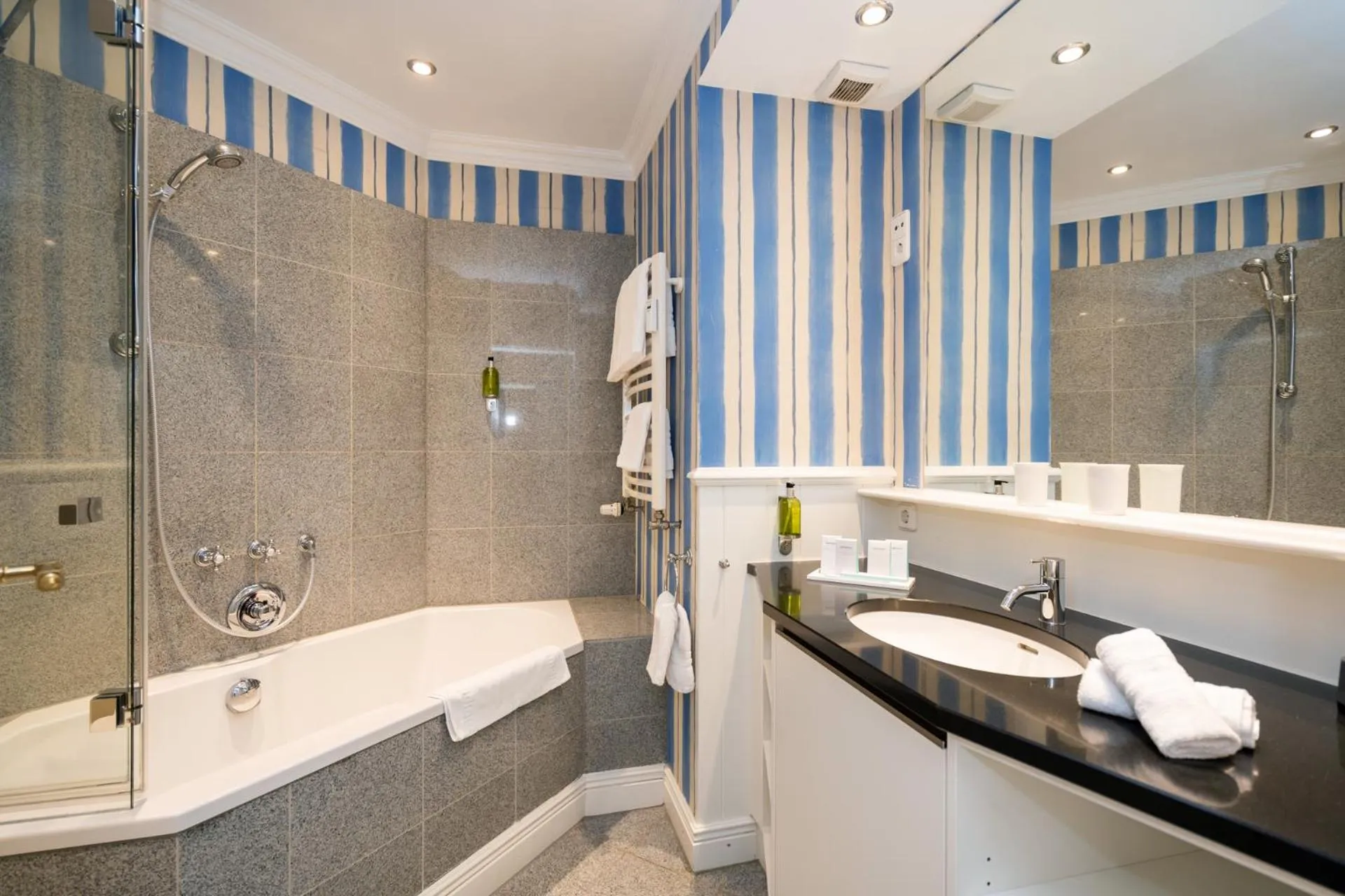 Bathroom in Hotel Parkresidenz Christian VIII