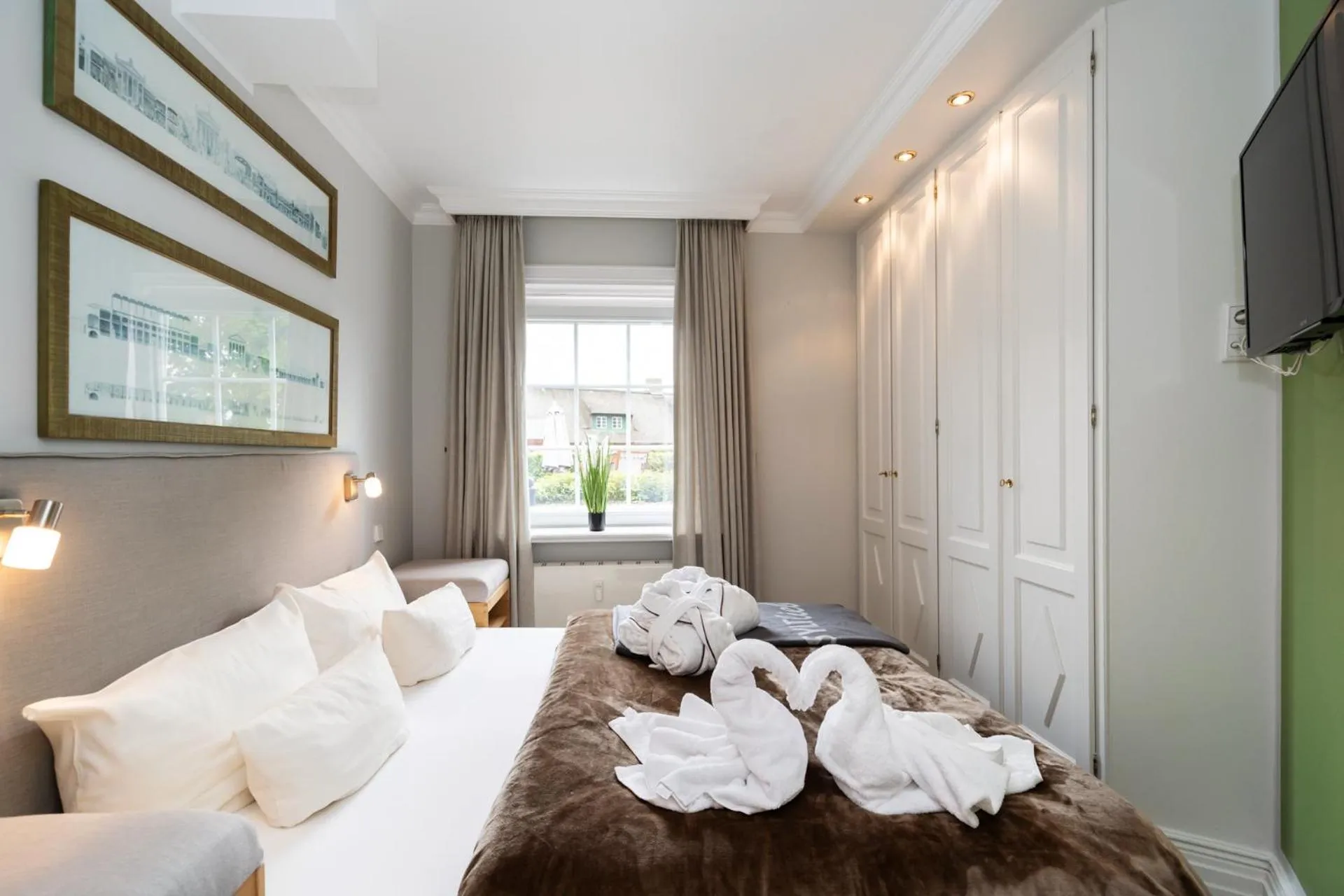 Bedroom, Bed in Hotel Parkresidenz Christian VIII