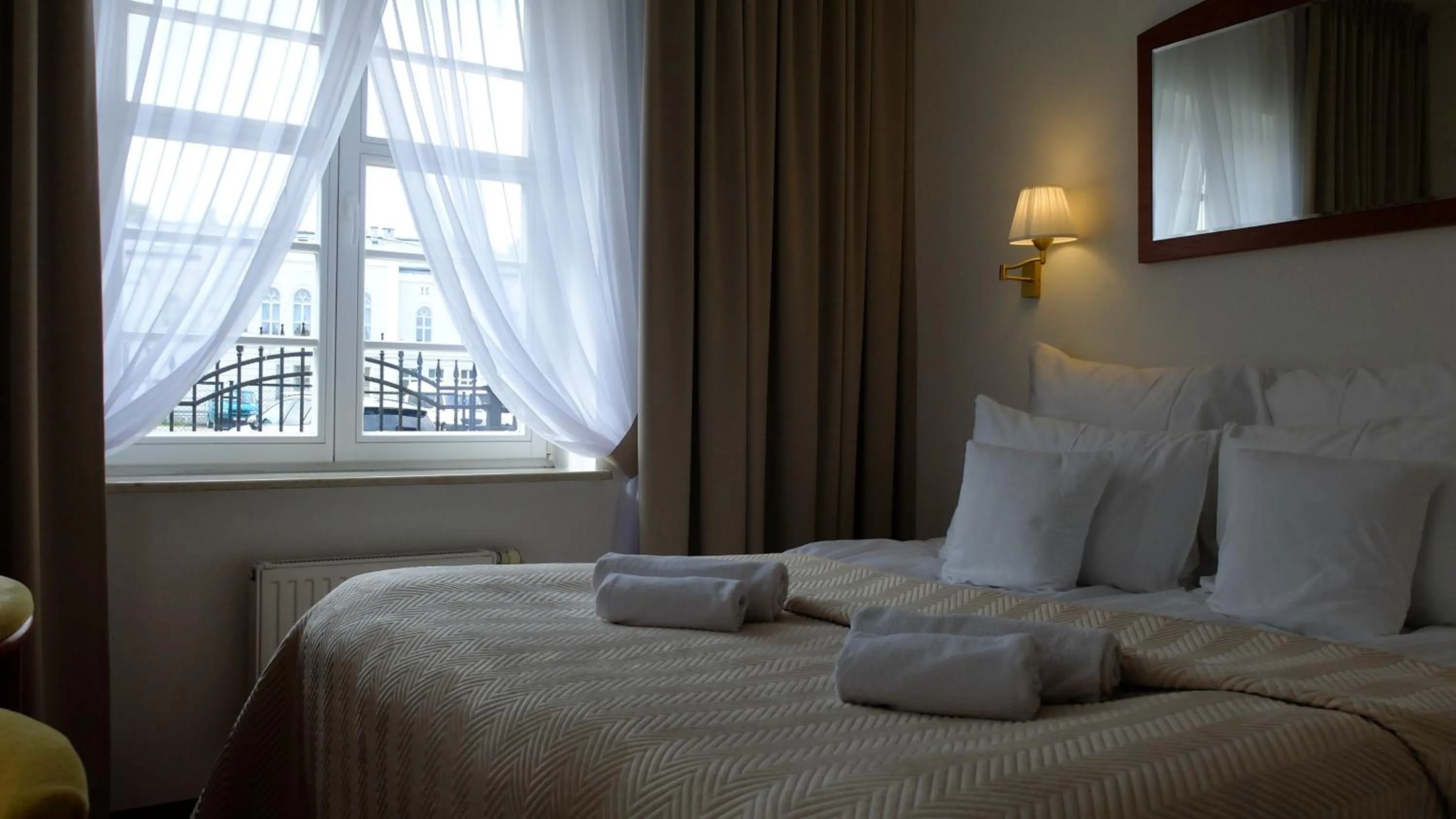 Bed in Maxim honorujemy bon turystyczny