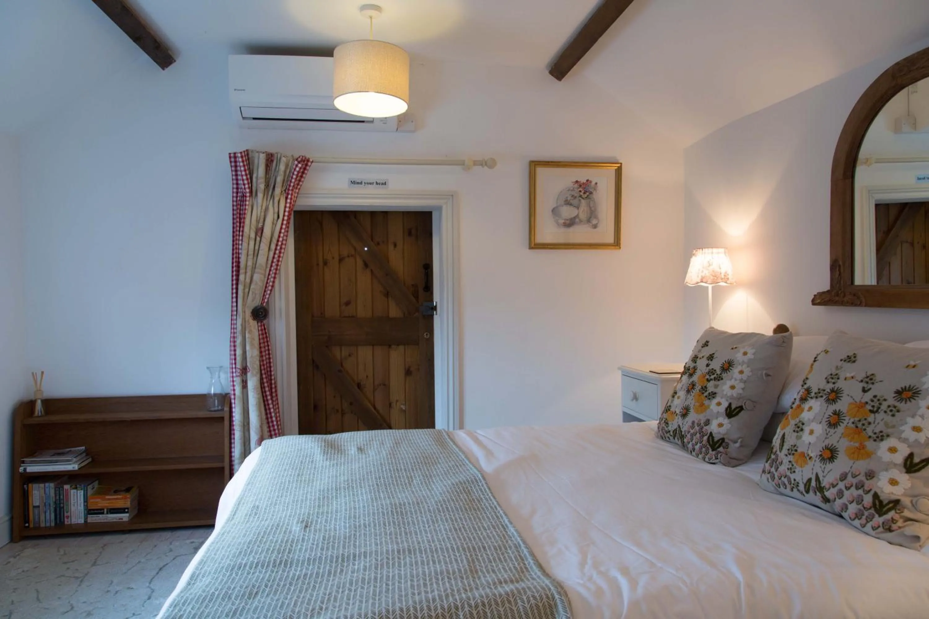 Photo of the whole room in The Norman Knight Whichford