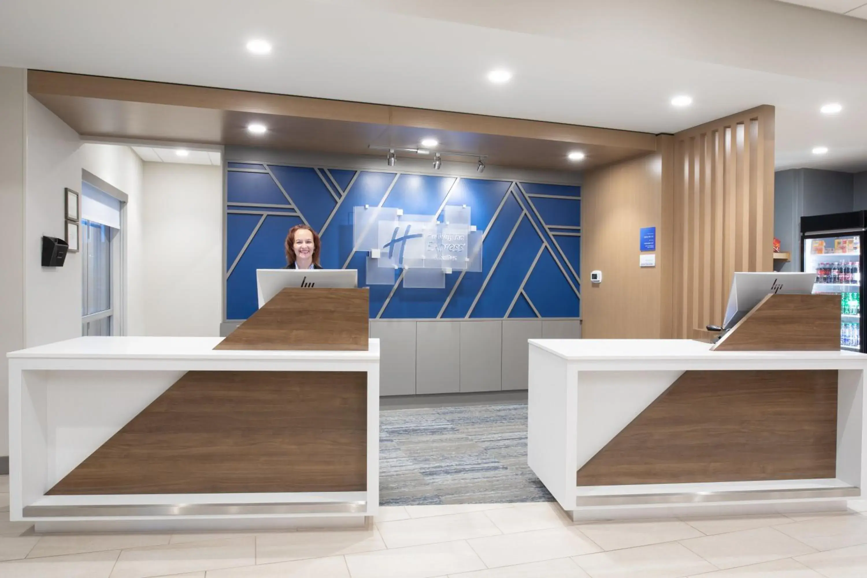 Property building in Holiday Inn Express & Suites Nampa - Idaho Center by IHG Property building in Holiday Inn Express & Suites Nampa - Idaho Center by IHG