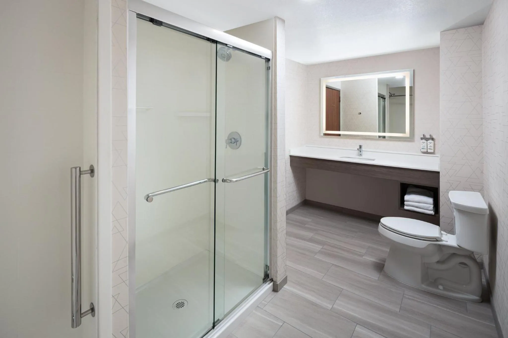 Photo of the whole room in Holiday Inn Express & Suites Nampa - Idaho Center by IHG