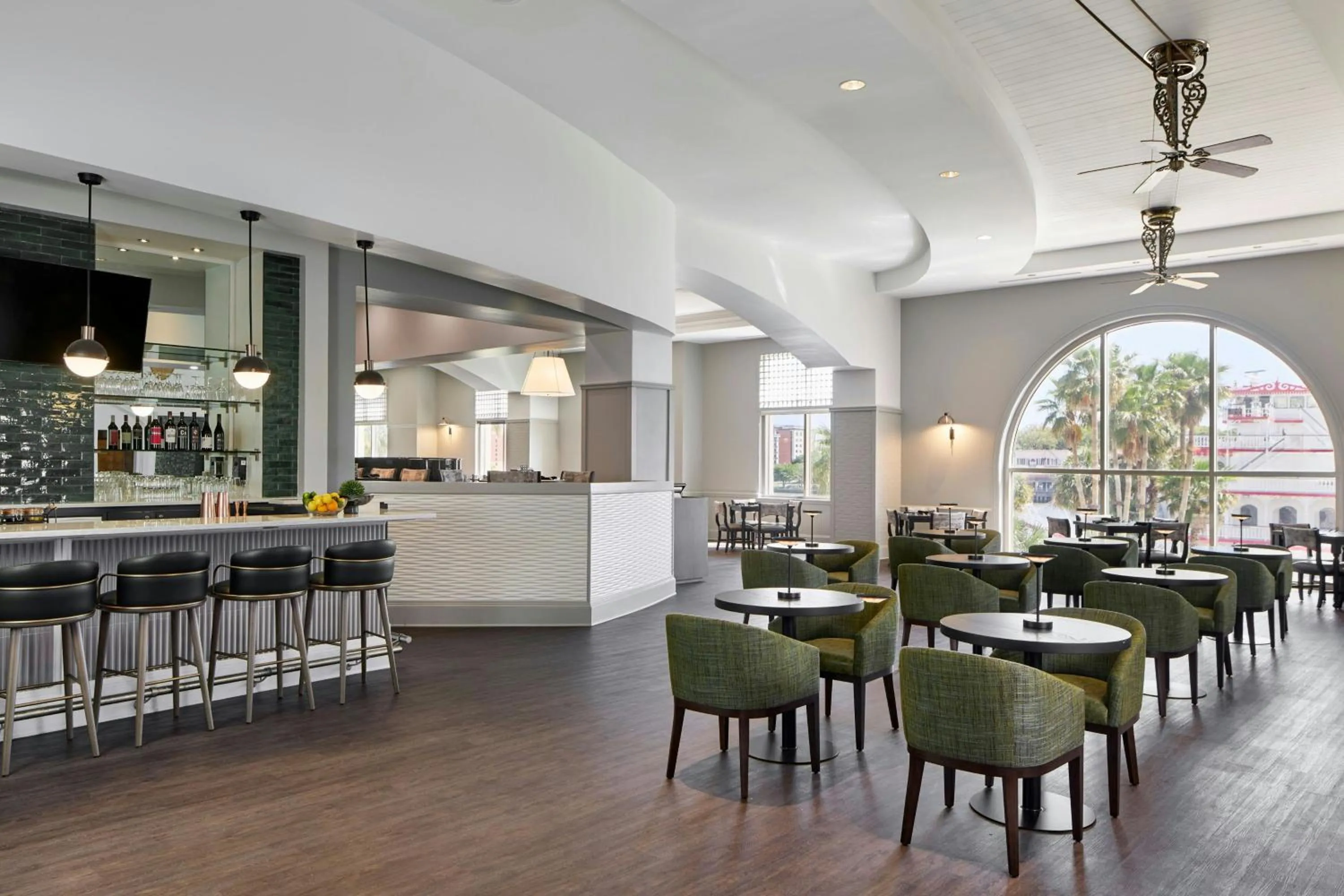 Restaurant/places to eat in The Westin Savannah Harbor Golf Resort & Spa