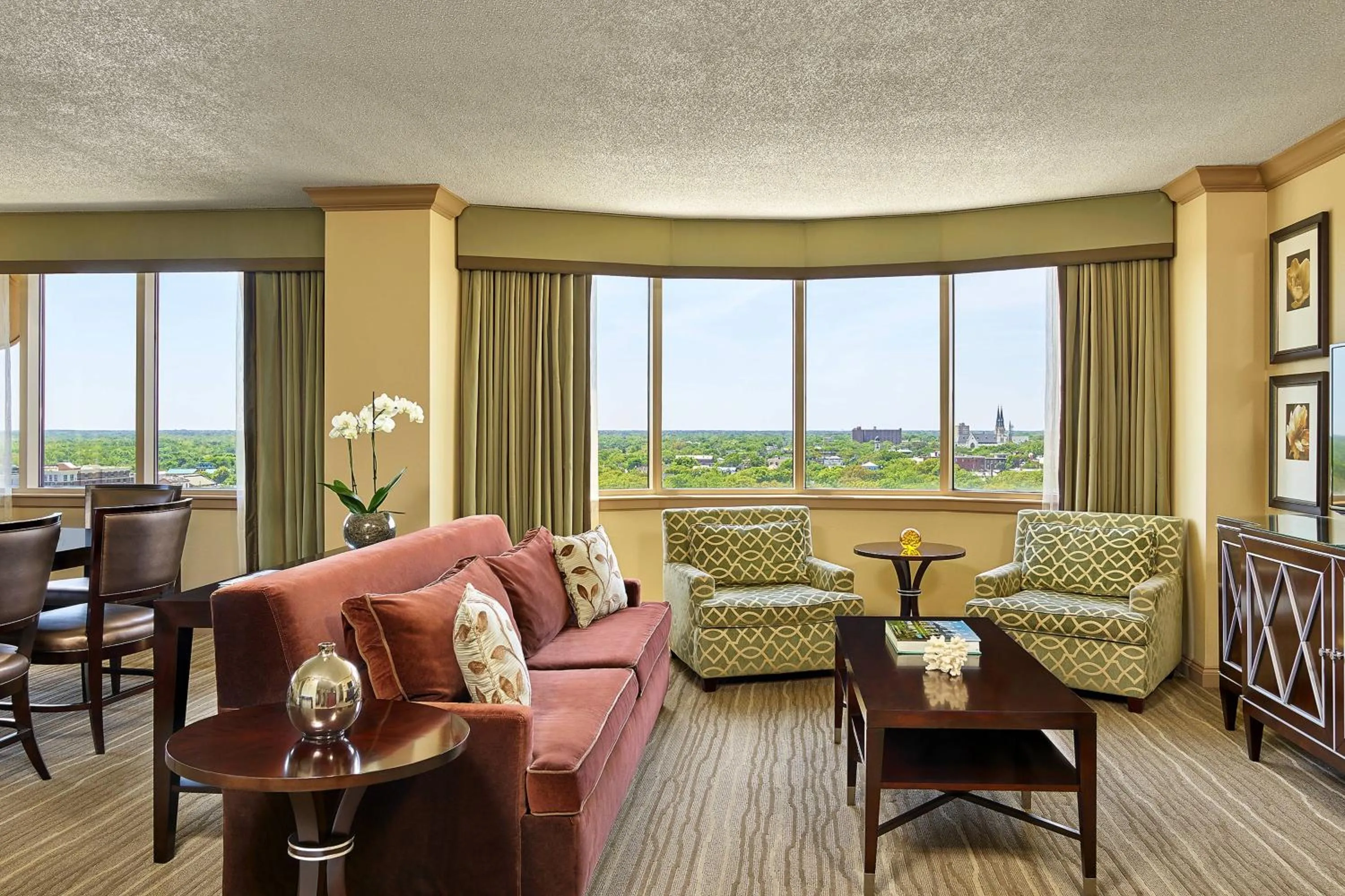 Bedroom in The Westin Savannah Harbor Golf Resort & Spa