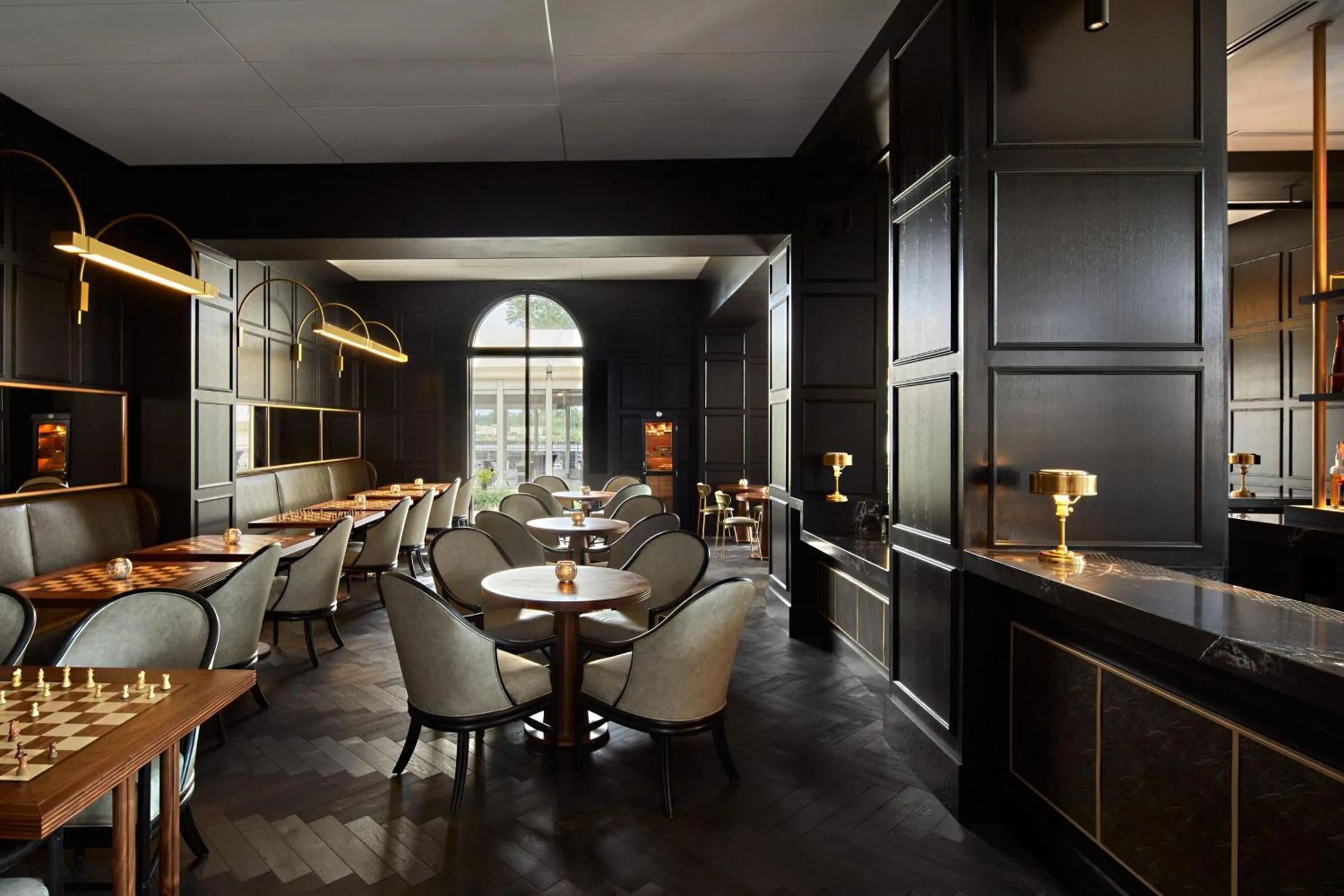 Lounge or bar in The Westin Savannah Harbor Golf Resort & Spa