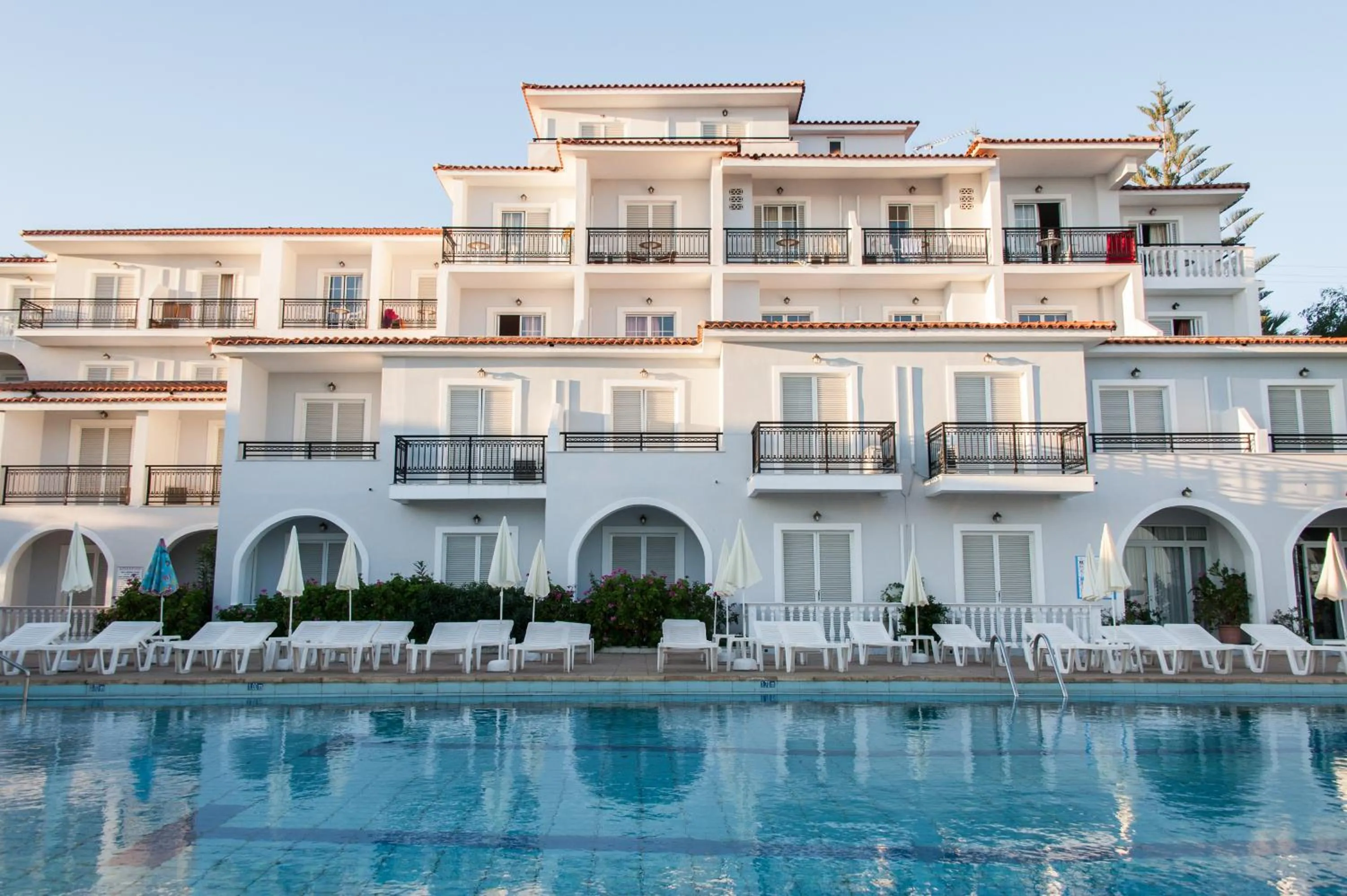 Facade/entrance in Paradise Beach Hotel