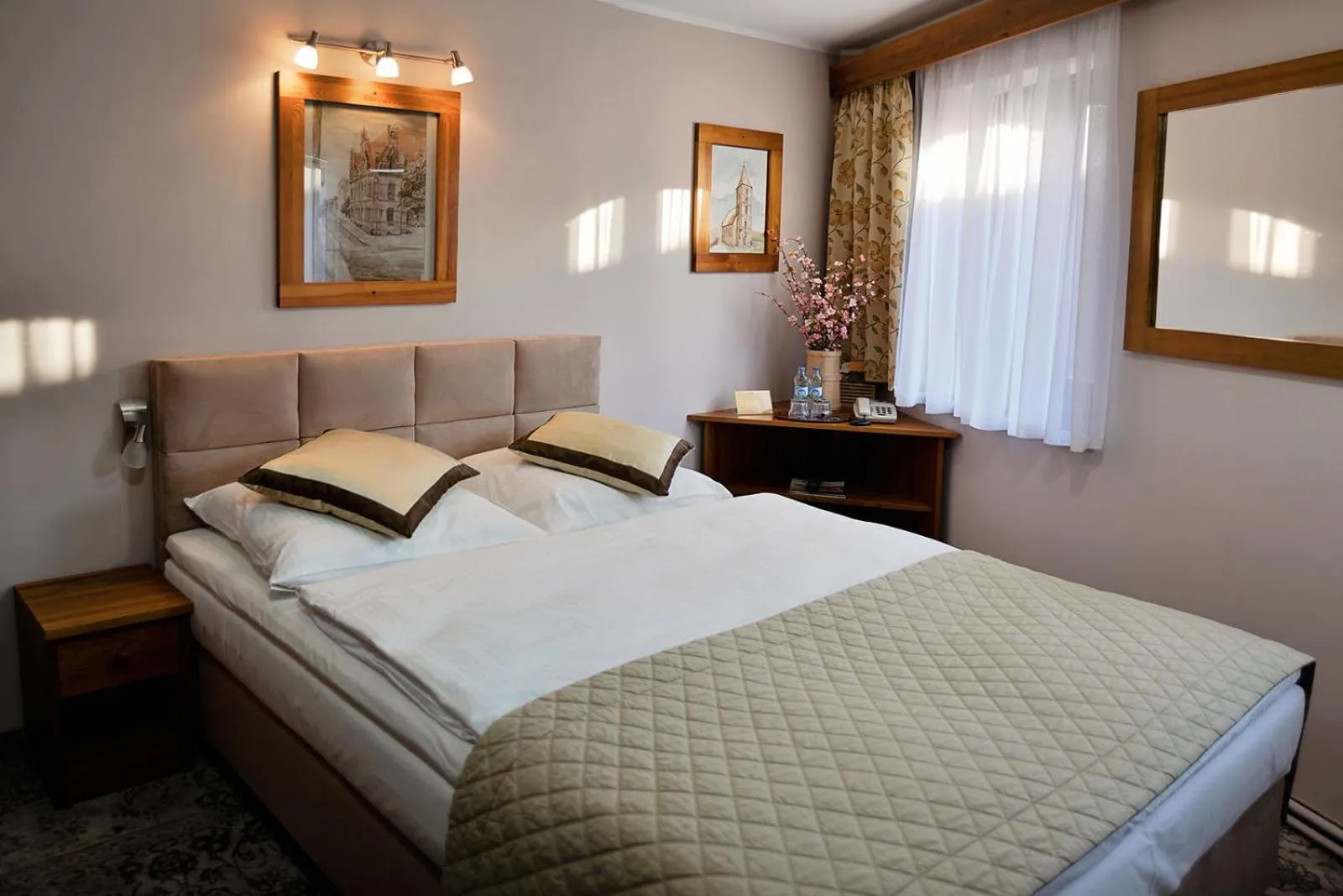 Bed in Hotel Karczma Chełmińska