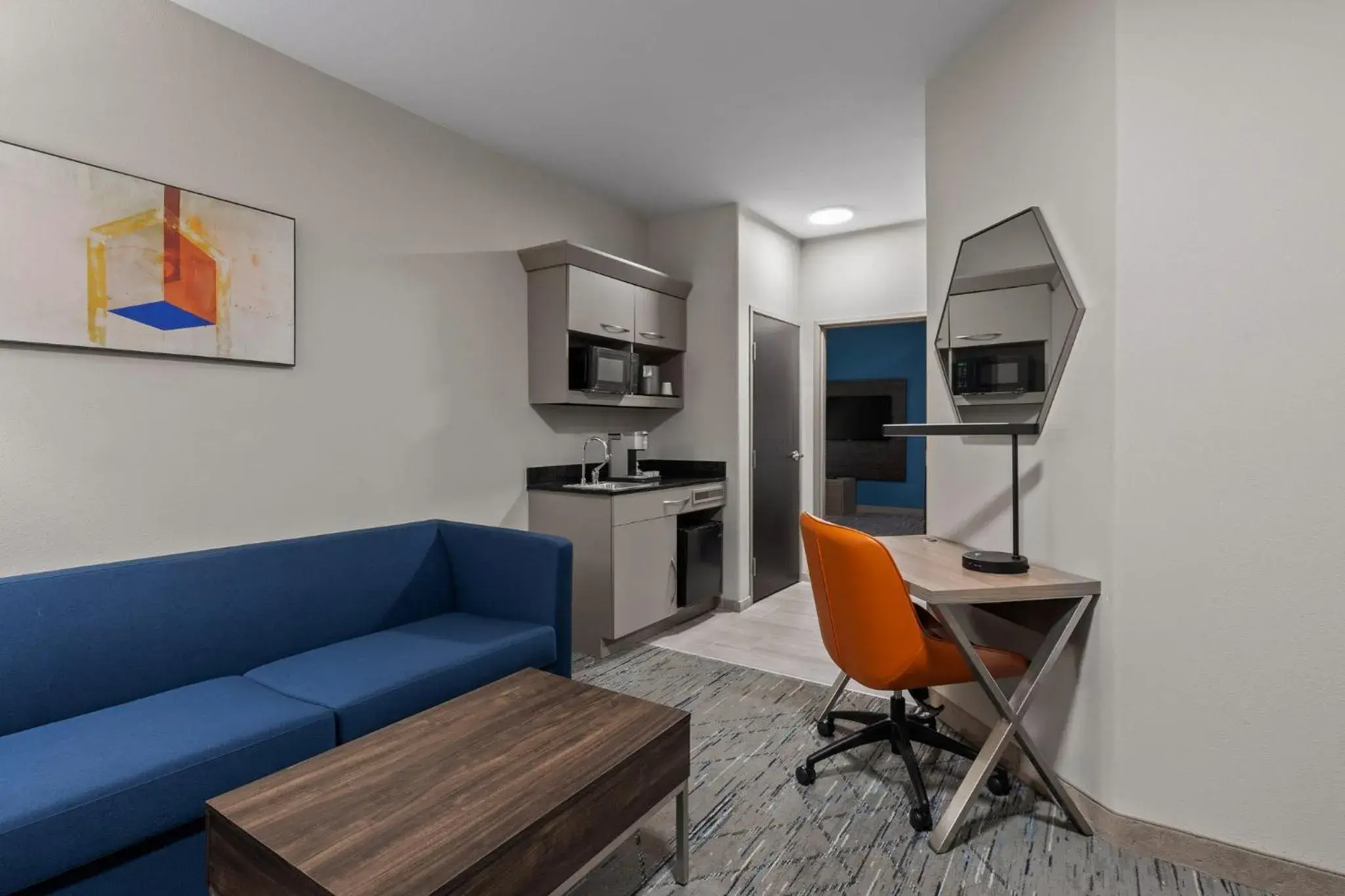 King Suite with Sofa Bed in Holiday Inn Express & Suites Oklahoma City NW - Quail Springs by IHG King Suite with Sofa Bed in Holiday Inn Express & Suites Oklahoma City NW - Quail Springs by IHG