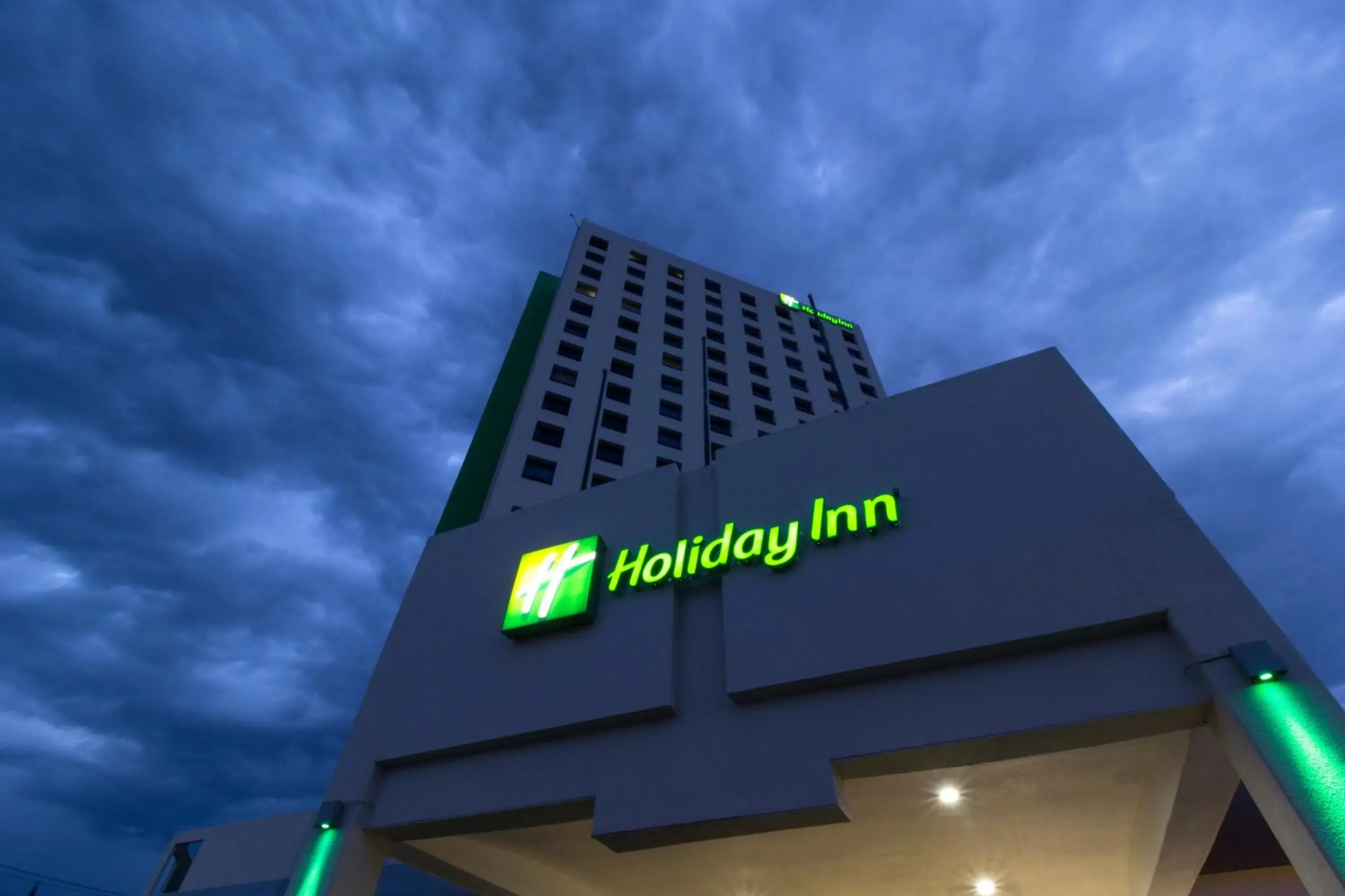 Property building in Holiday Inn Puebla La Noria by IHG Property building in Holiday Inn Puebla La Noria by IHG