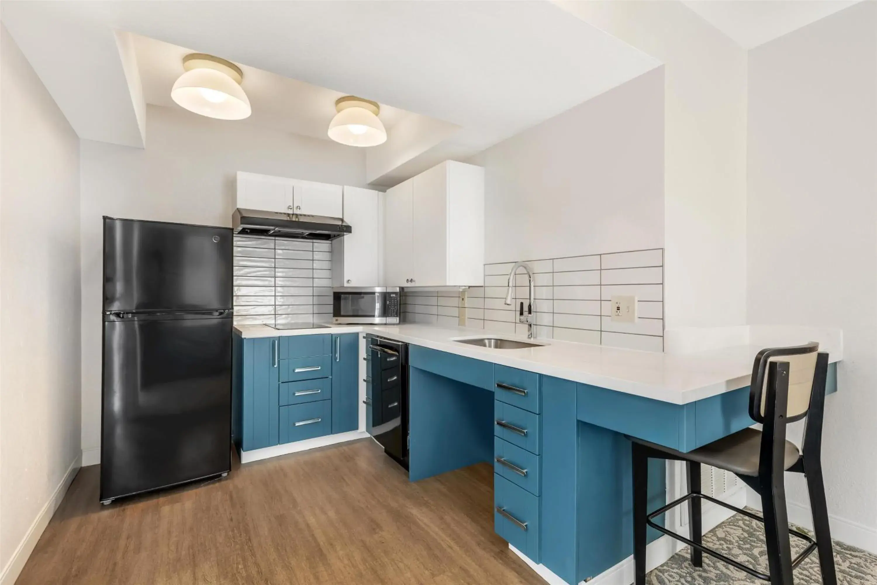 Photo of the whole room in Sonesta ES Suites Dulles Airport Photo of the whole room in Sonesta ES Suites Dulles Airport