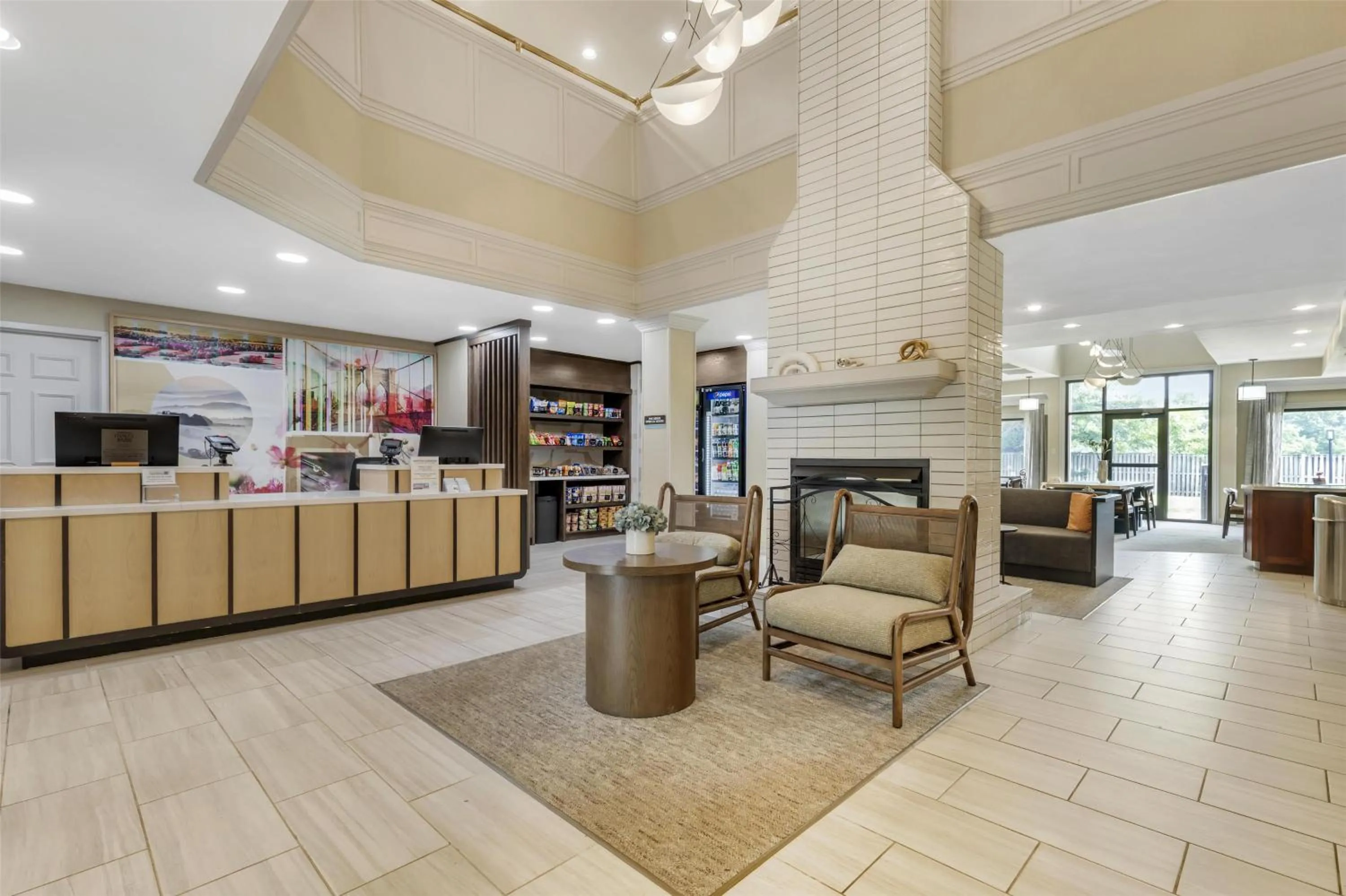 Lobby or reception in Sonesta ES Suites Dulles Airport