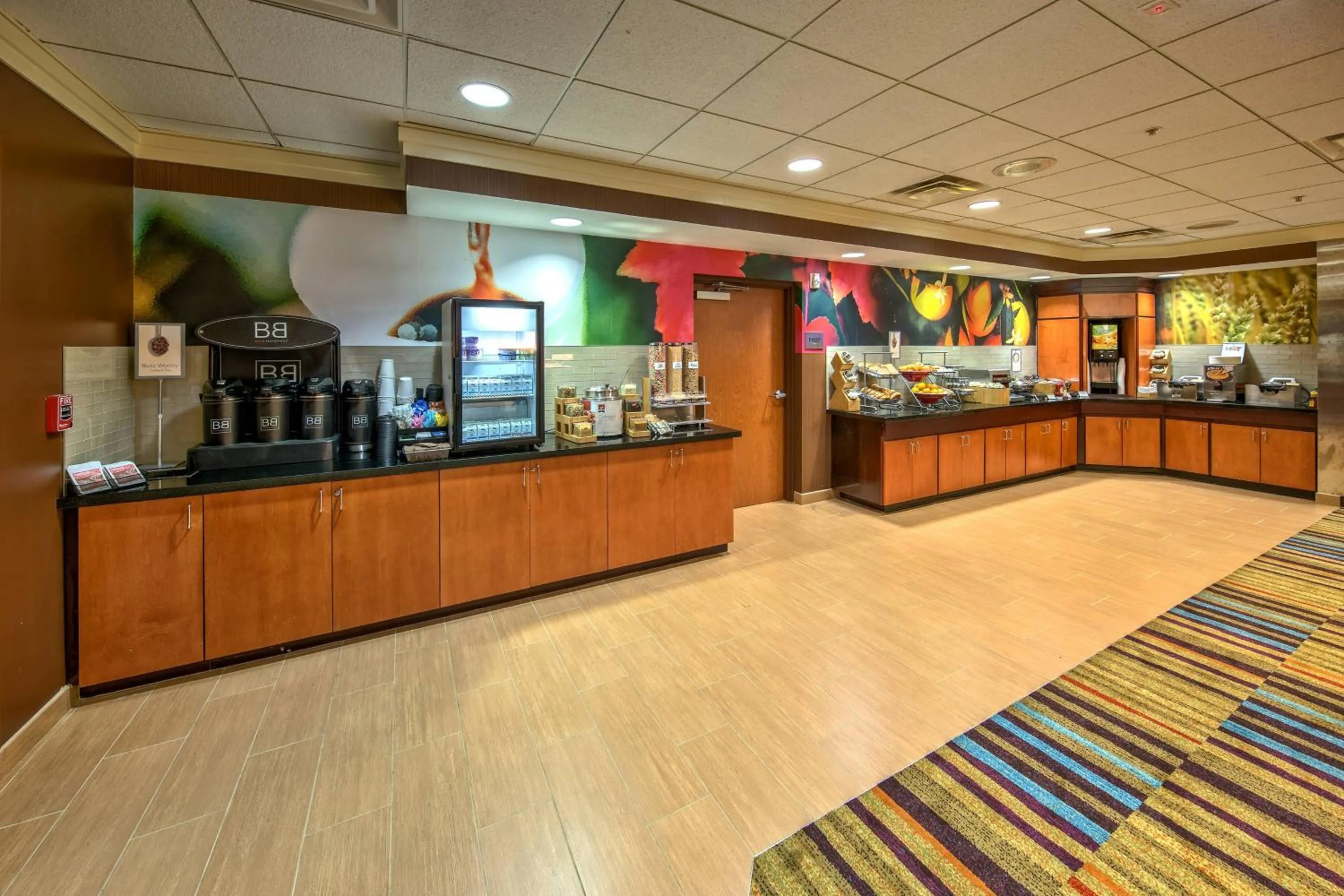 Breakfast in Fairfield Inn and Suites by Marriott Naples