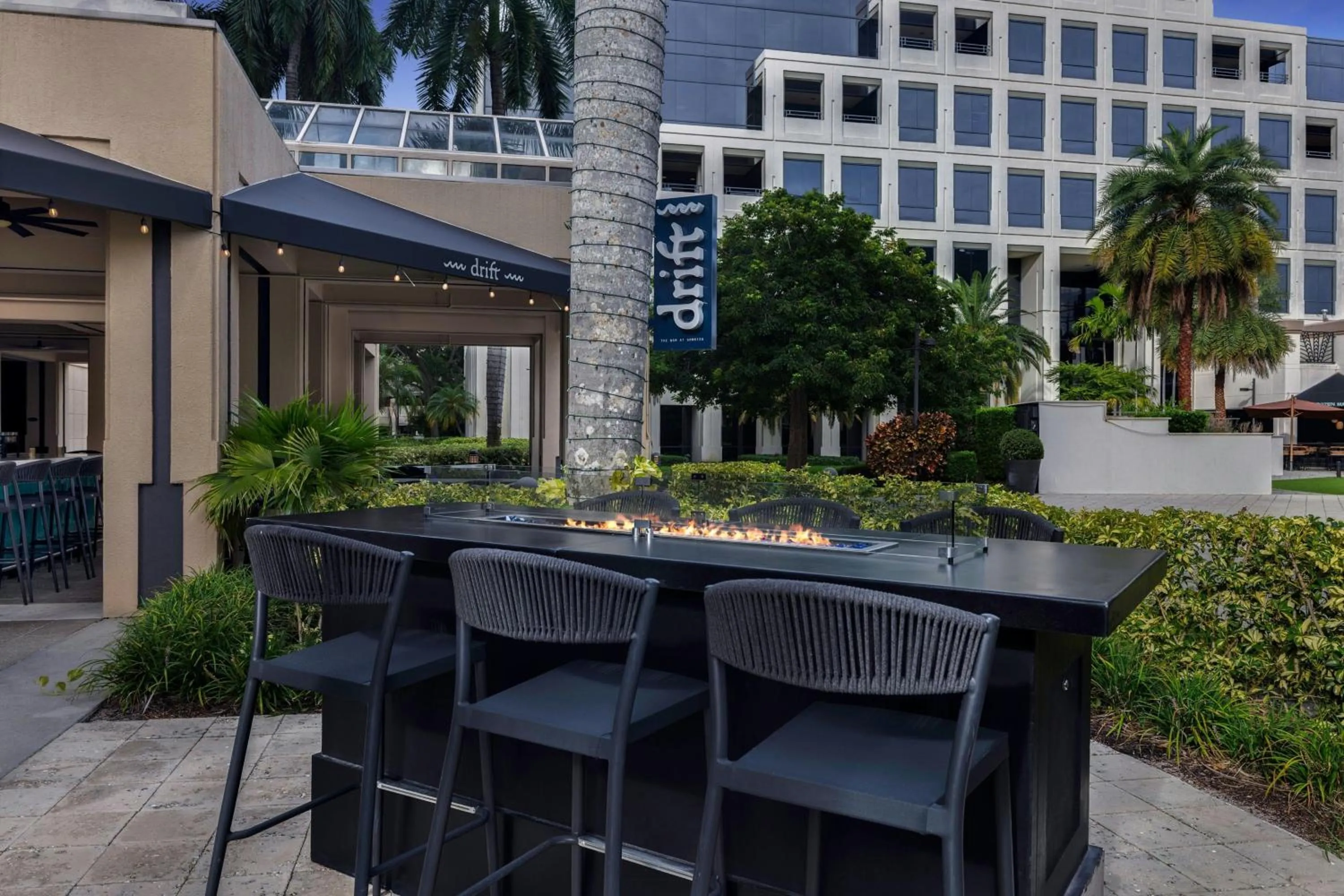 Restaurant/places to eat in Boca Raton Marriott at Boca Center