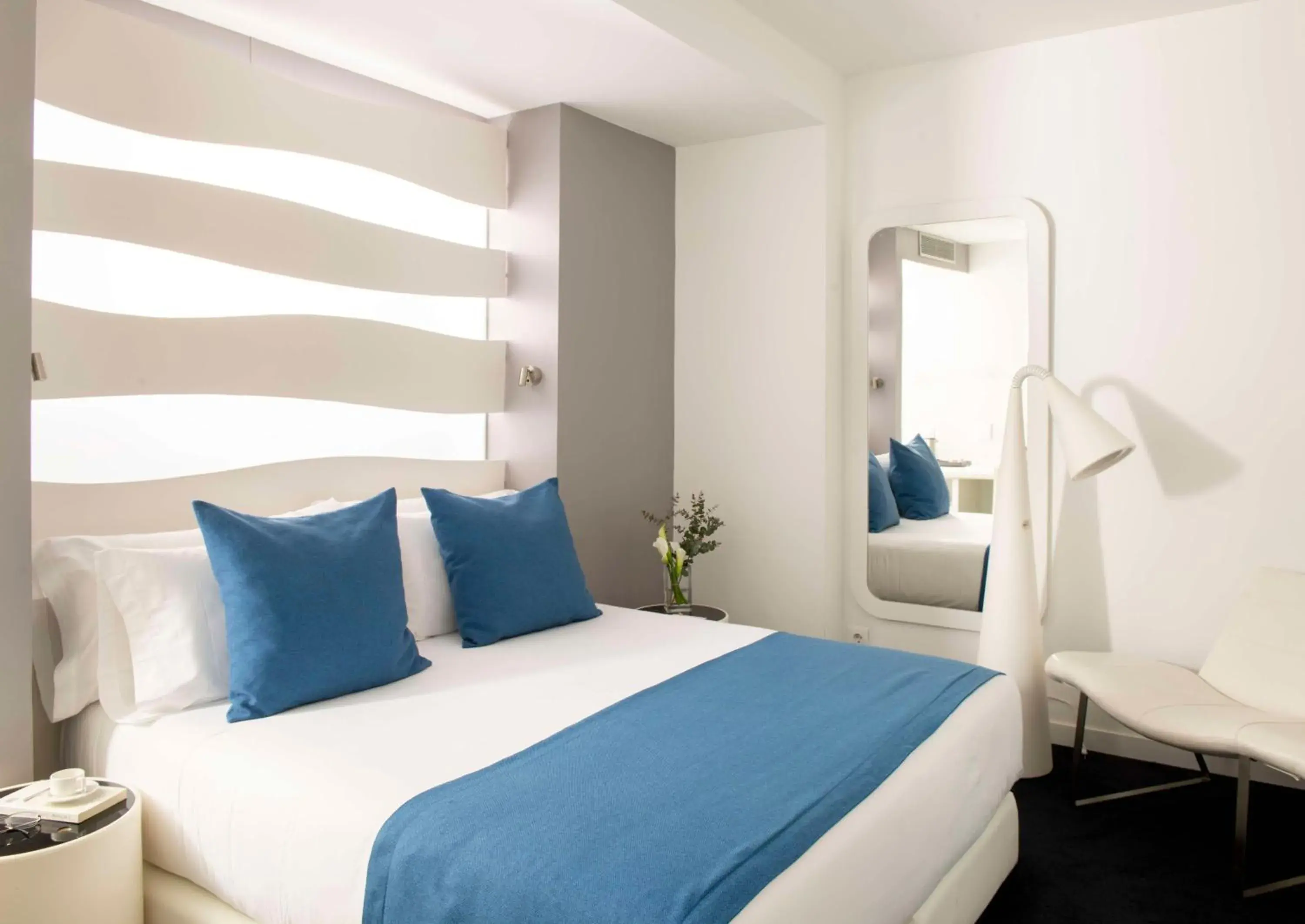 Bedroom, Bed in Allegro Barcelona Bedroom, Bed in Allegro Barcelona