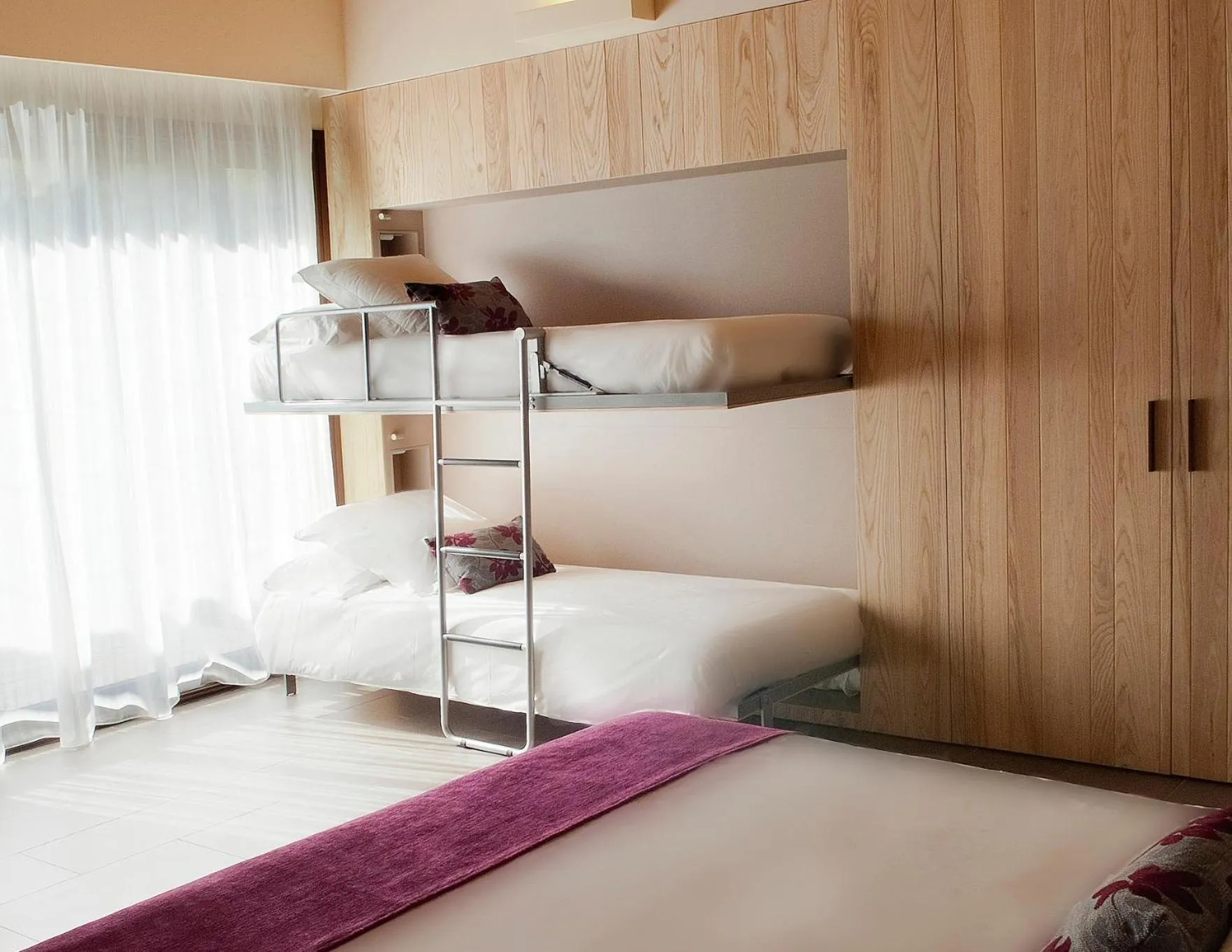 Bed in Hotel El Molí