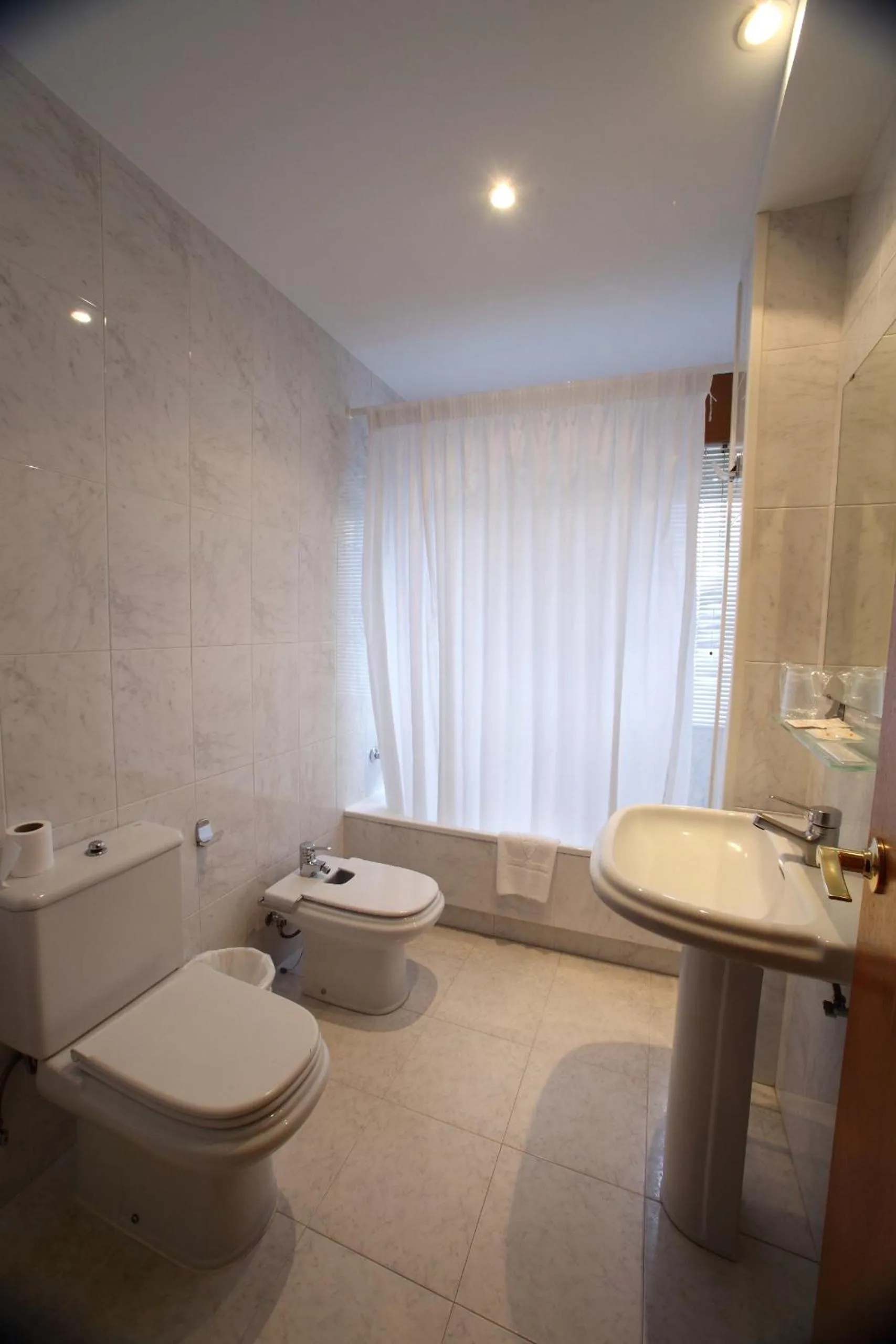 Bathroom in Hotel Ramos