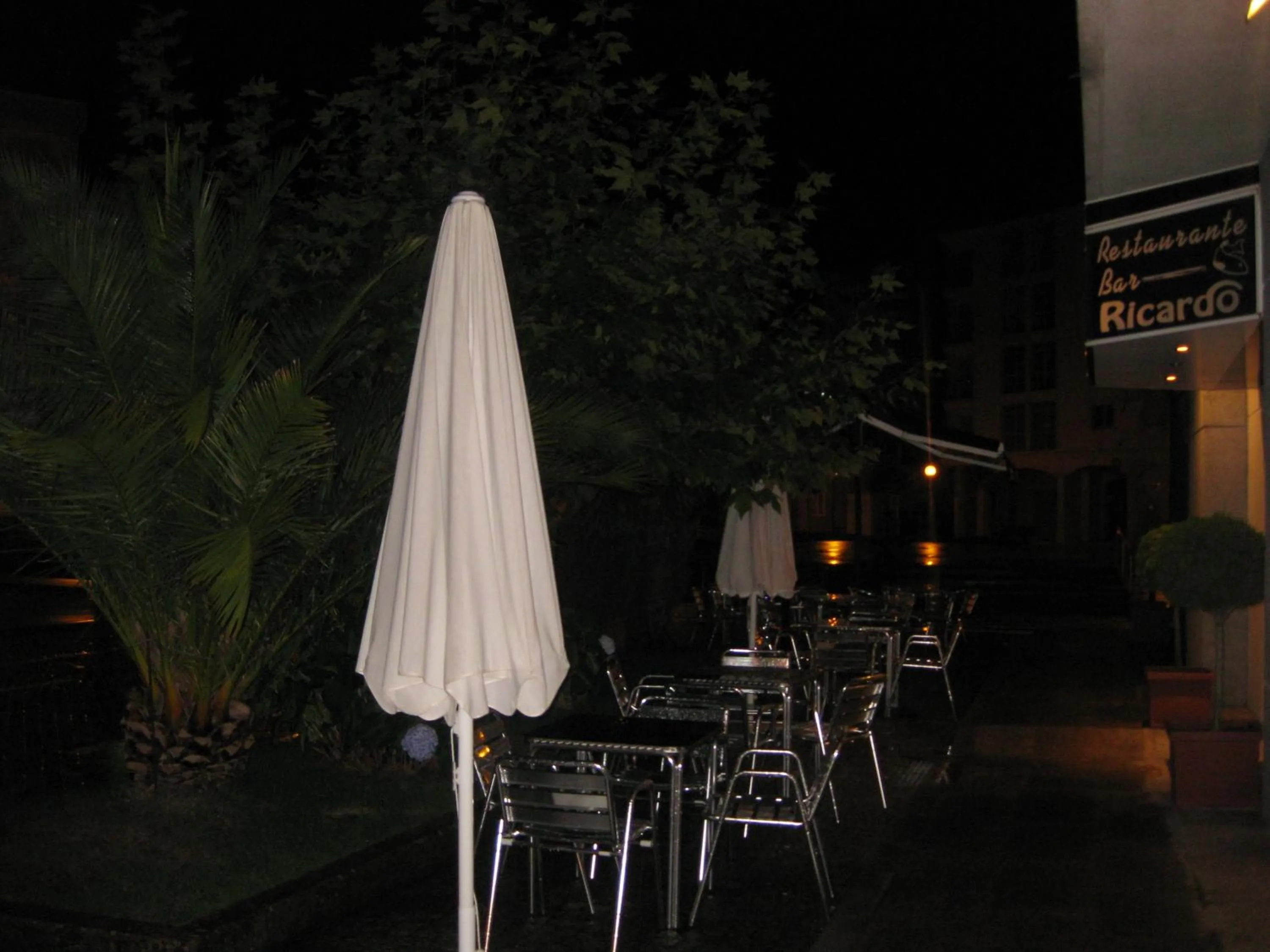 Restaurant/places to eat in Hotel Ramos