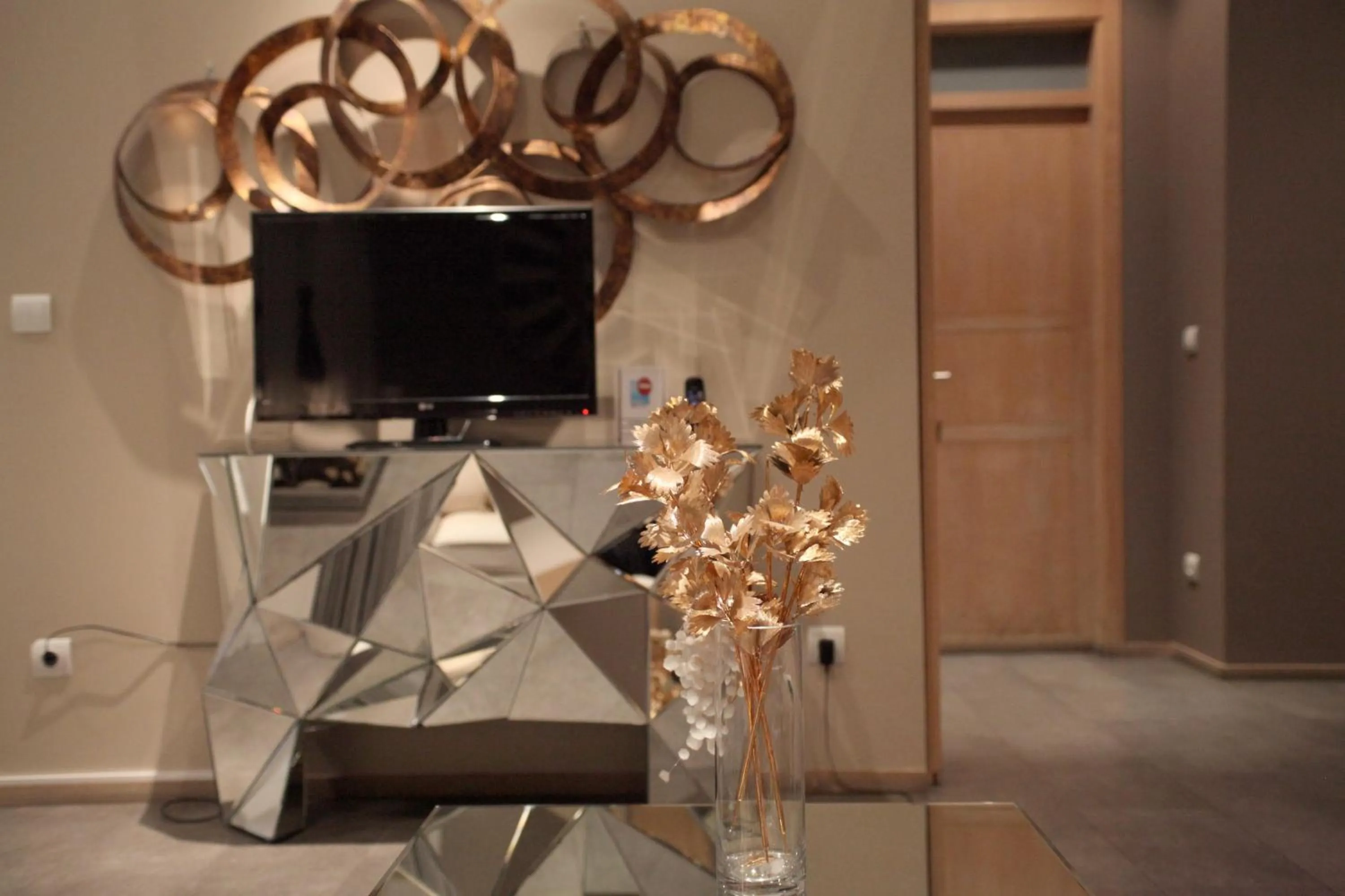 Decorative detail in madrid central gran via Suites