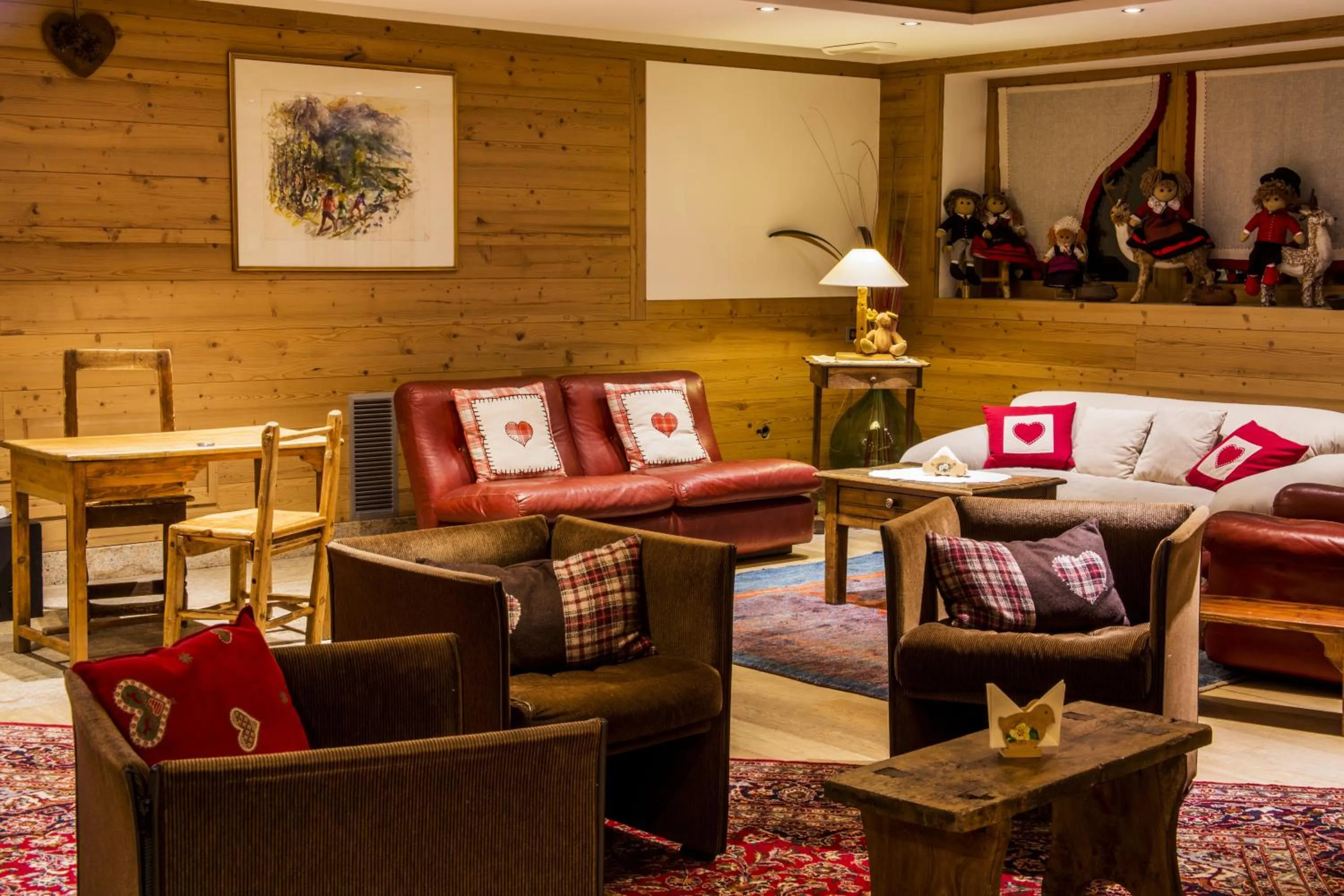 Lounge or bar in Hotel Pilier D'Angle & Wellness