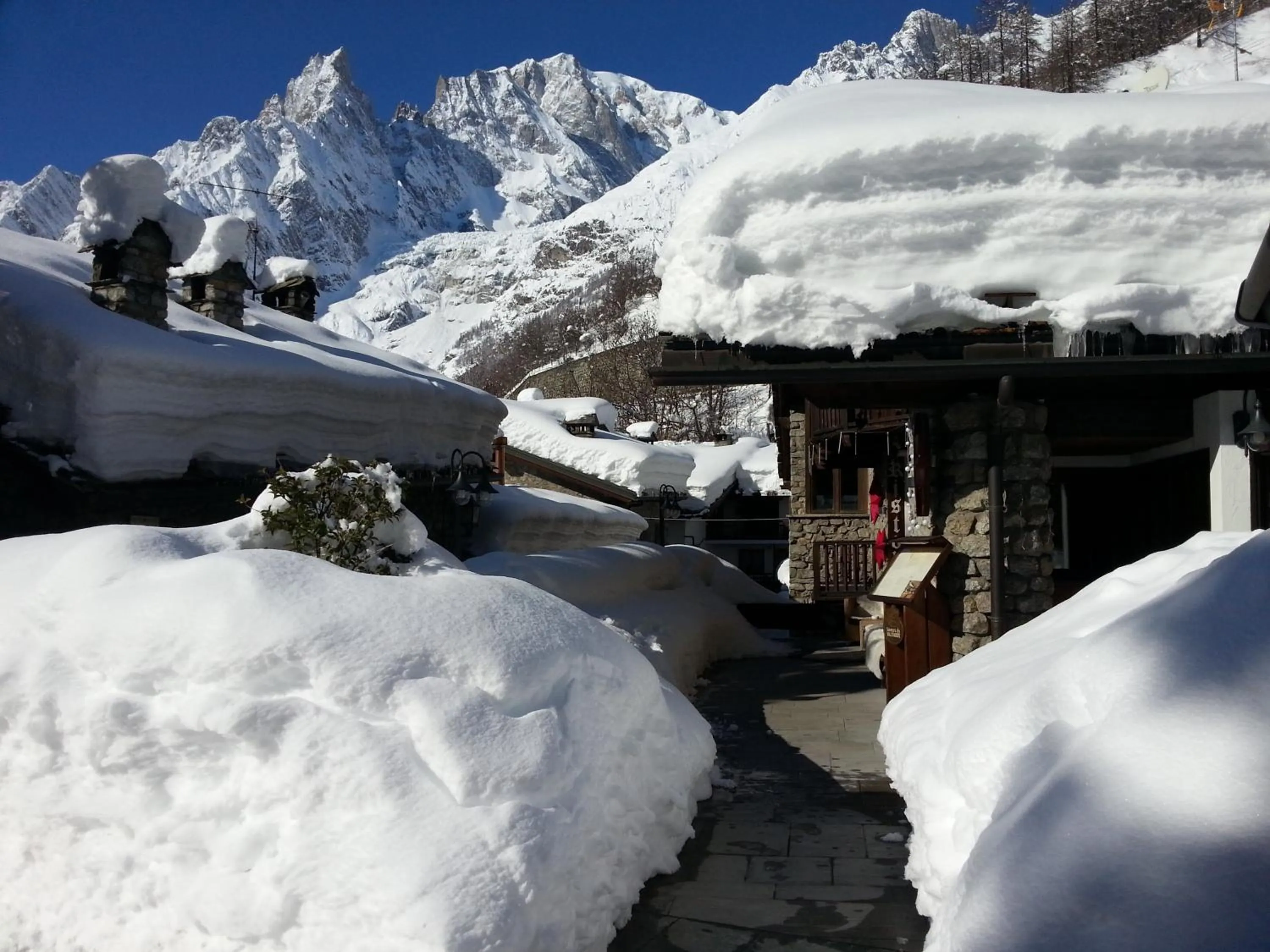Facade/entrance in Hotel Pilier D'Angle & Wellness