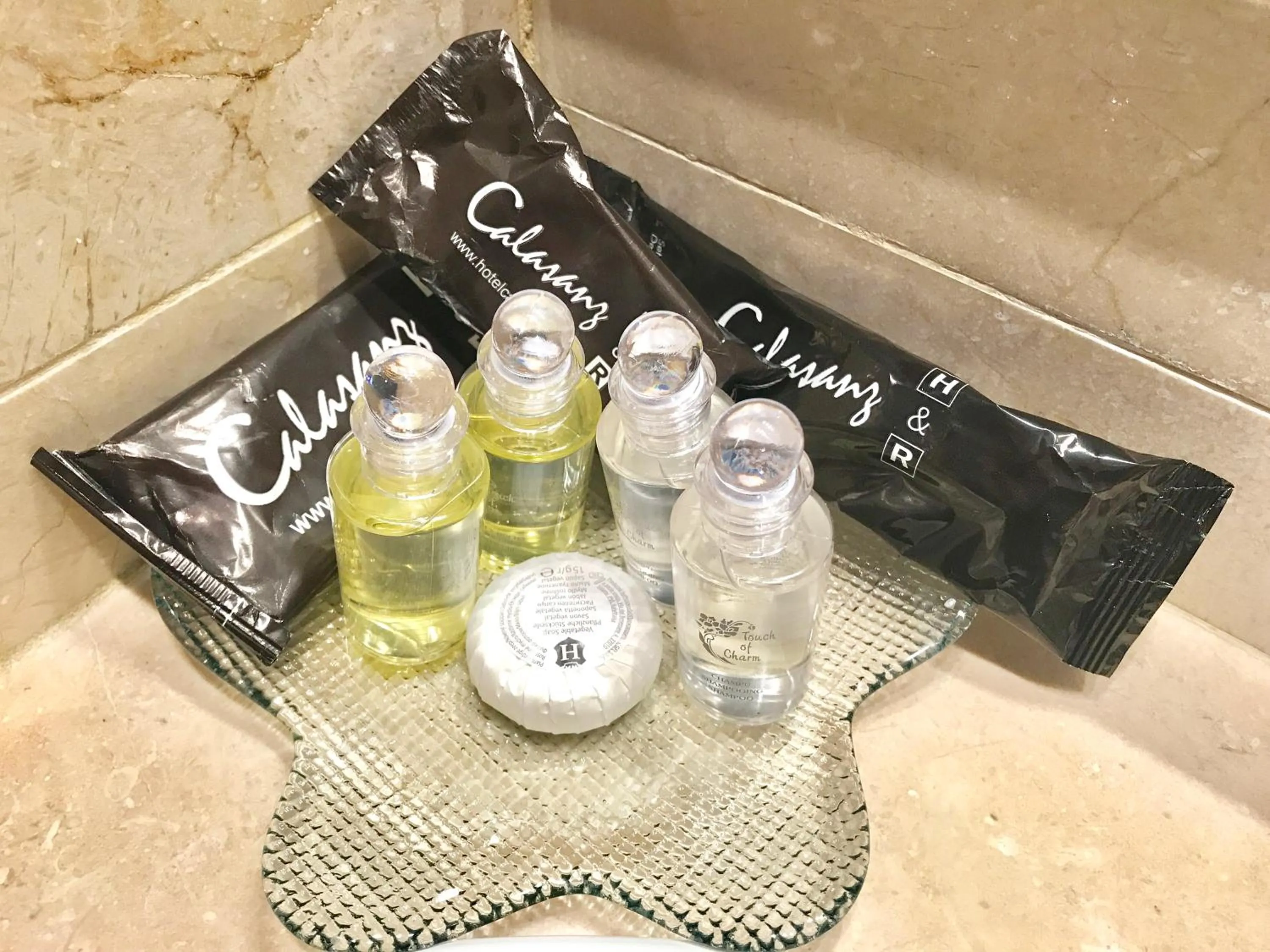 Property building in Hotel Calasanz